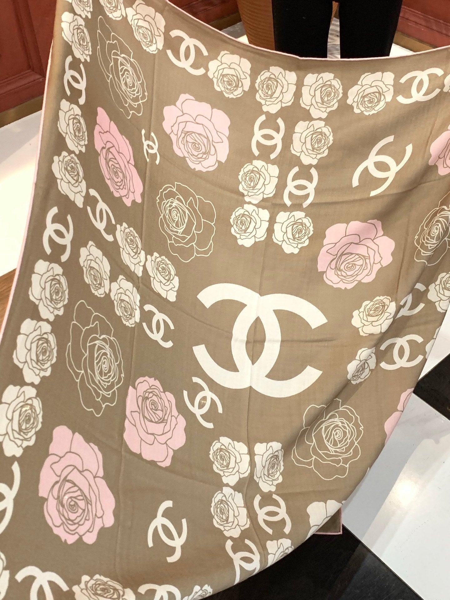 CC Camellia Scarf 140cm Beige Colorful Cashmere Silk 168123