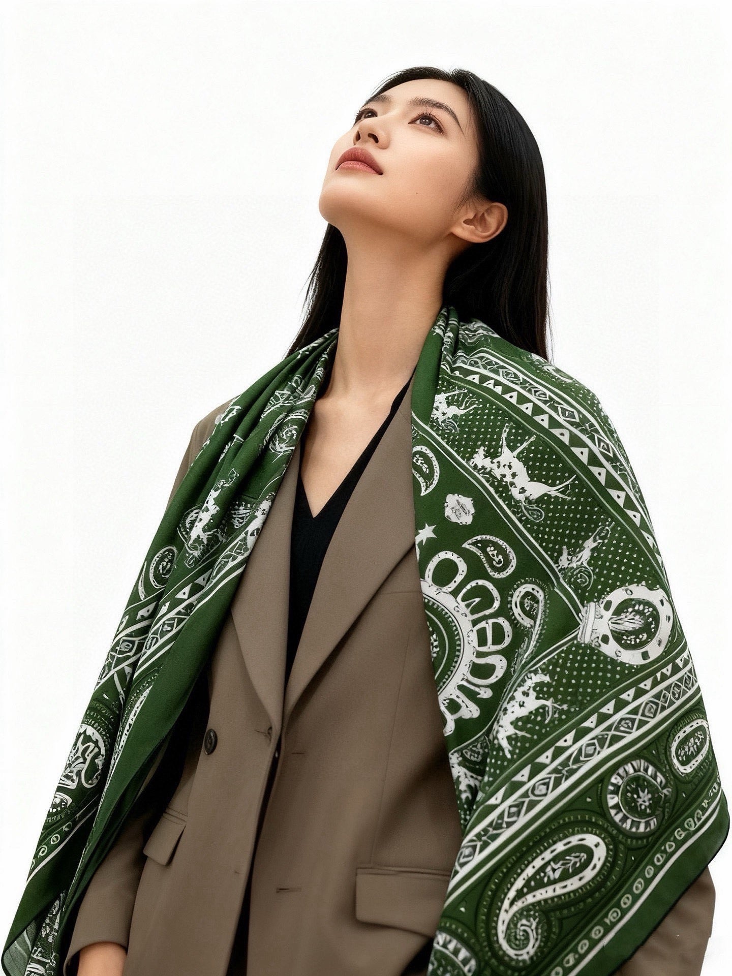 HM Cheval de Coeur Bandana Scarf 140*140cm Gren Cashmere Silk 286289