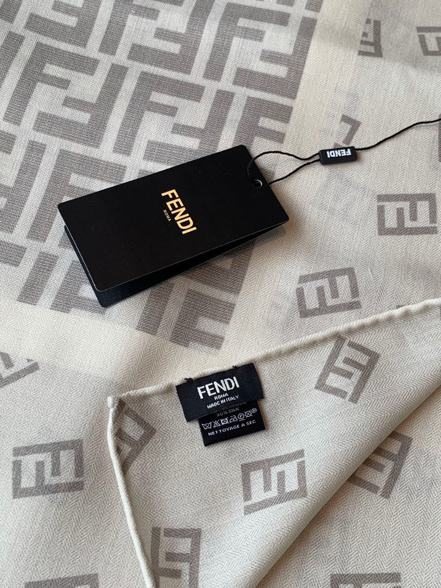 Fendi Scarf 140*140cm Grey Cashmere Silk 286294
