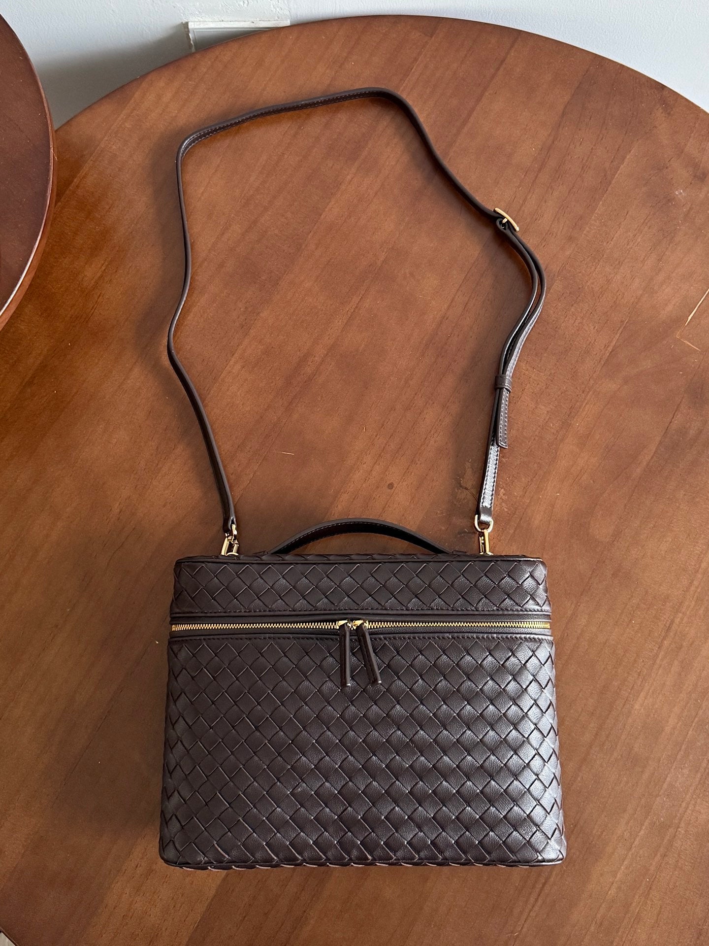 BV Small Soft Vanity Bag Coffee Intrecciato Leather