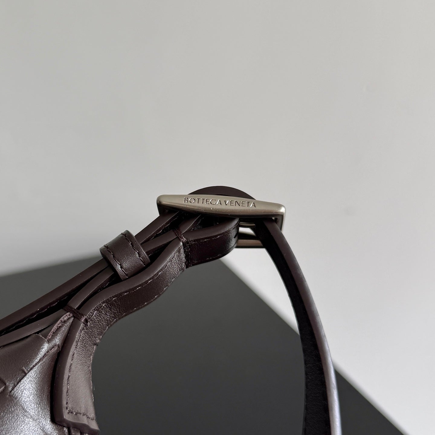 BV Traveler Phone Pouch Coffee Intrecciato Calfskin