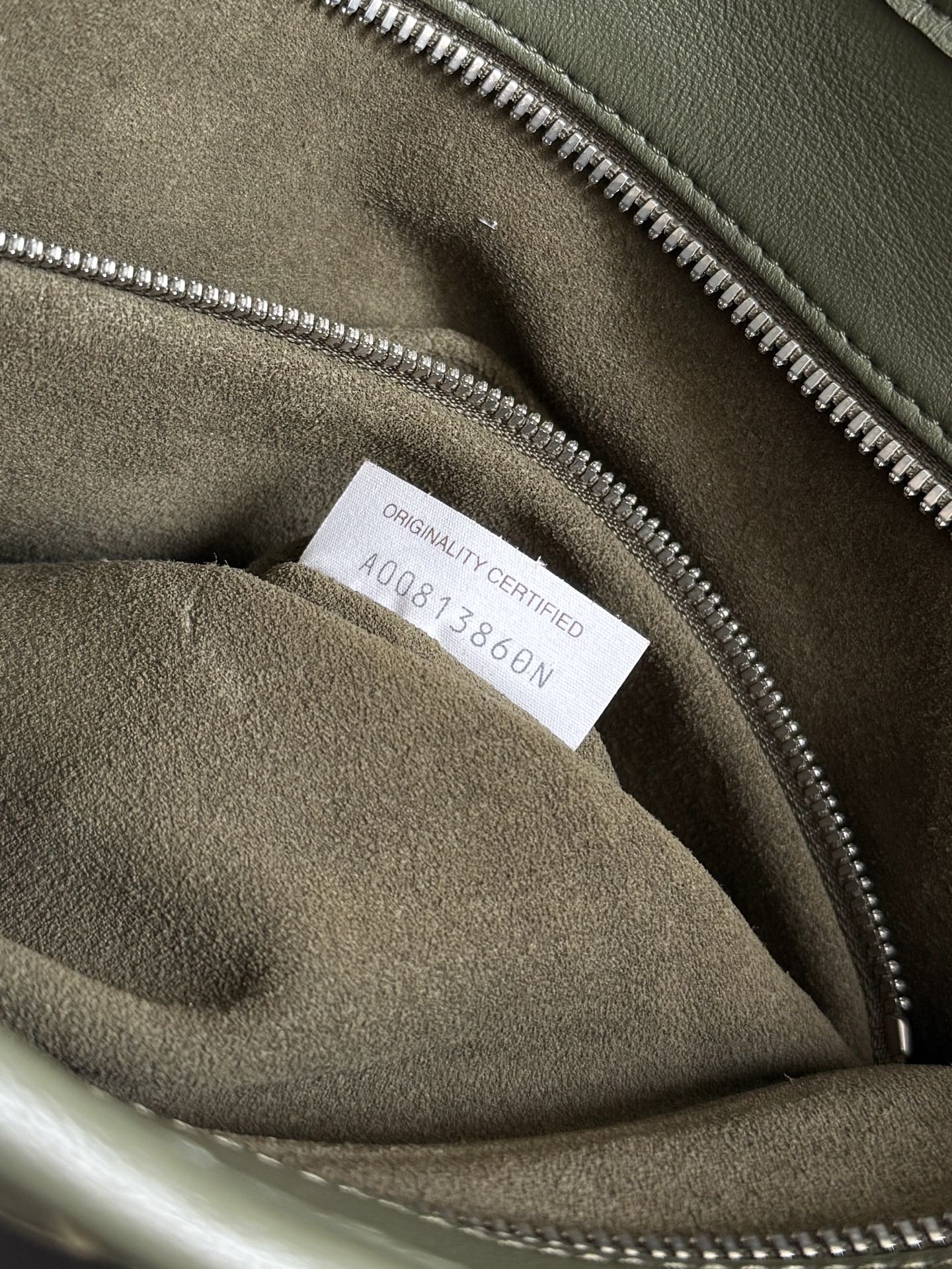 BV 25s Veneto Bag 38cm Olive Calfskin Hardware