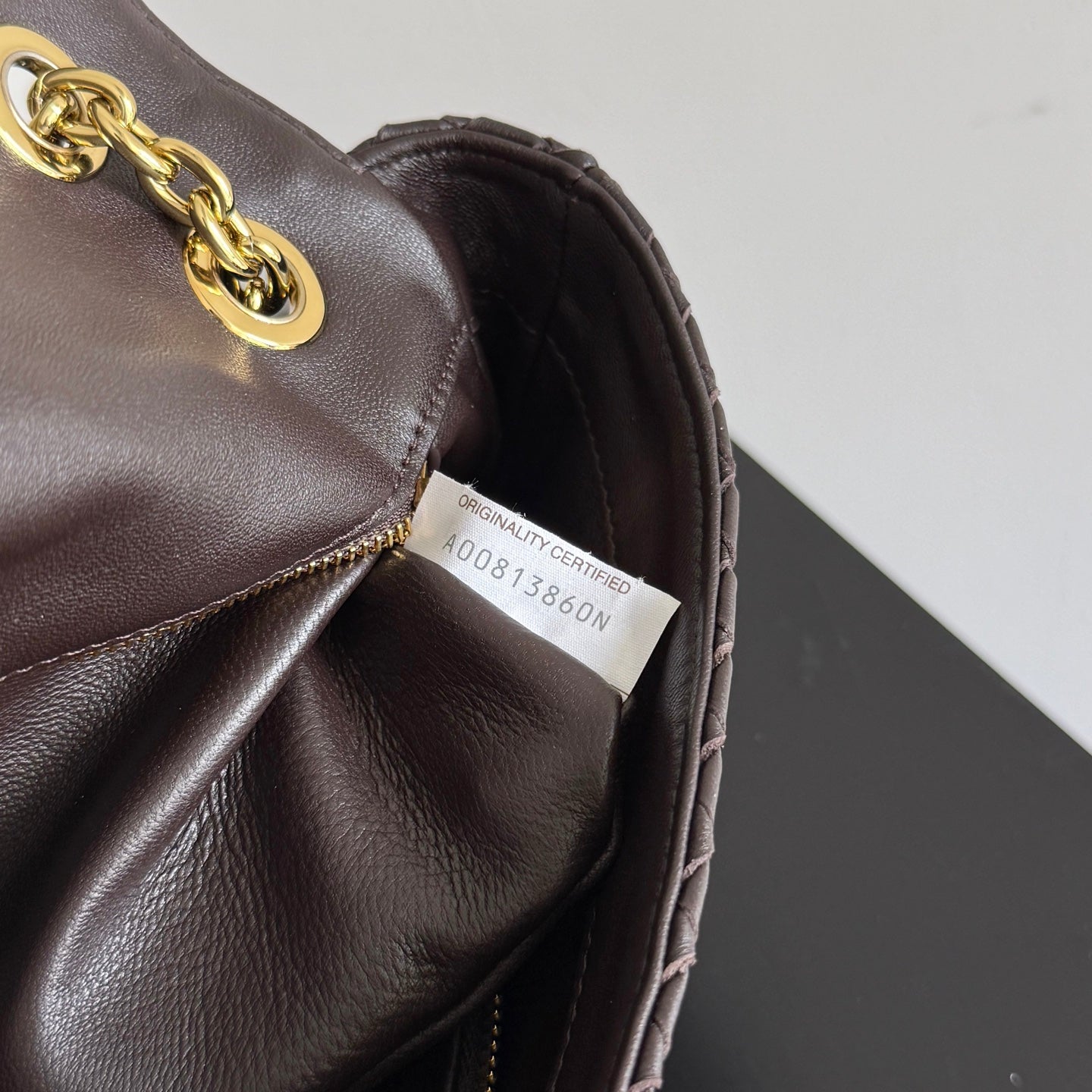 BV 26s Madison Bag 27cm Coffee Intrecciato Leather