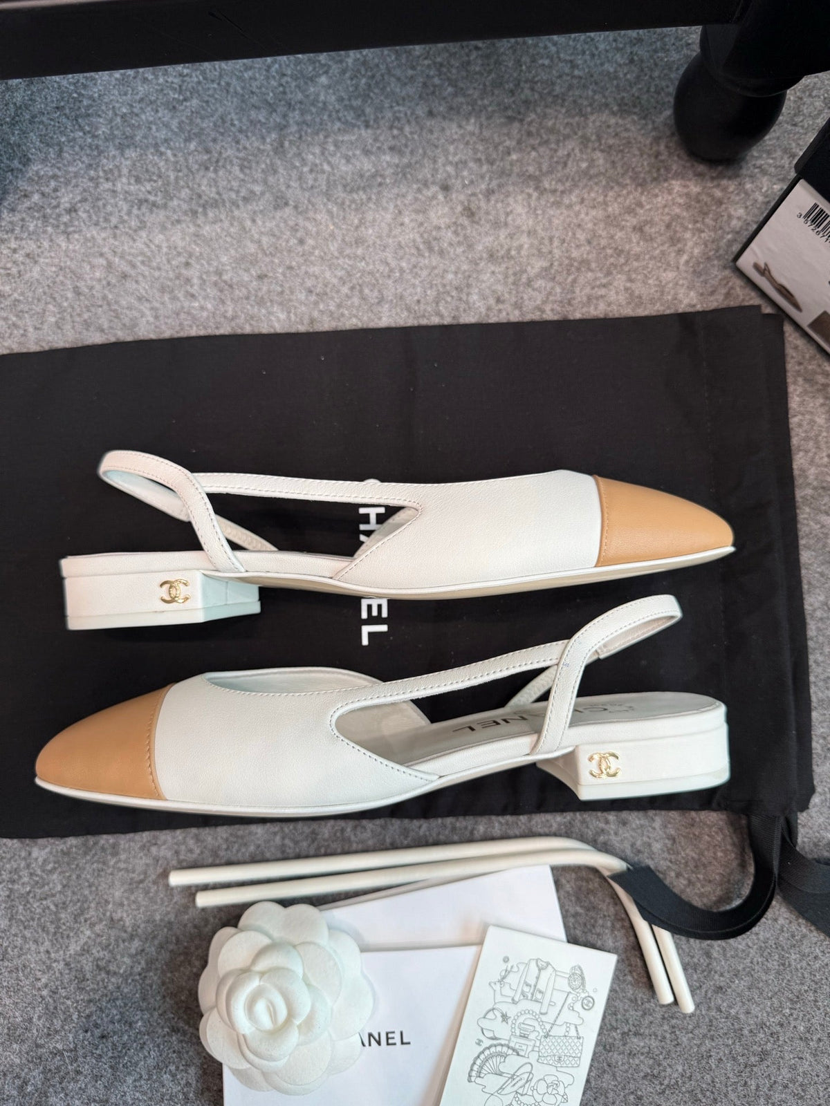 CC 26S Slingback Flats 2cm White Beige Leather 118953
