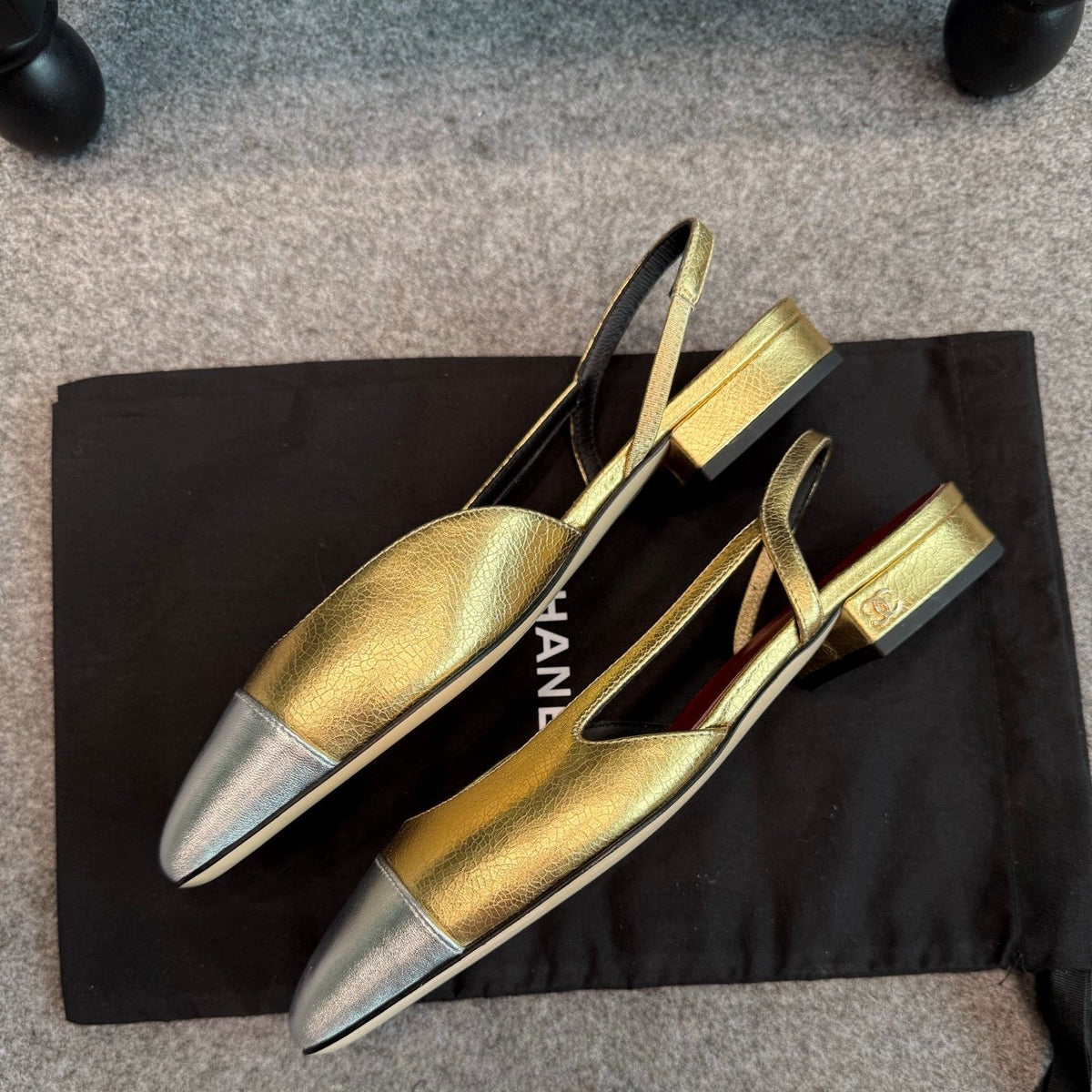 CC 26s Slingback Flats 2cm Gold Silver Metallic Leather 118962