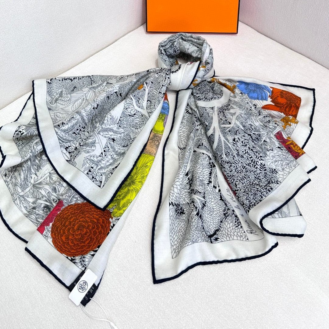 Square Scarf 135CM In Black White Colorful Cashmere And Silk