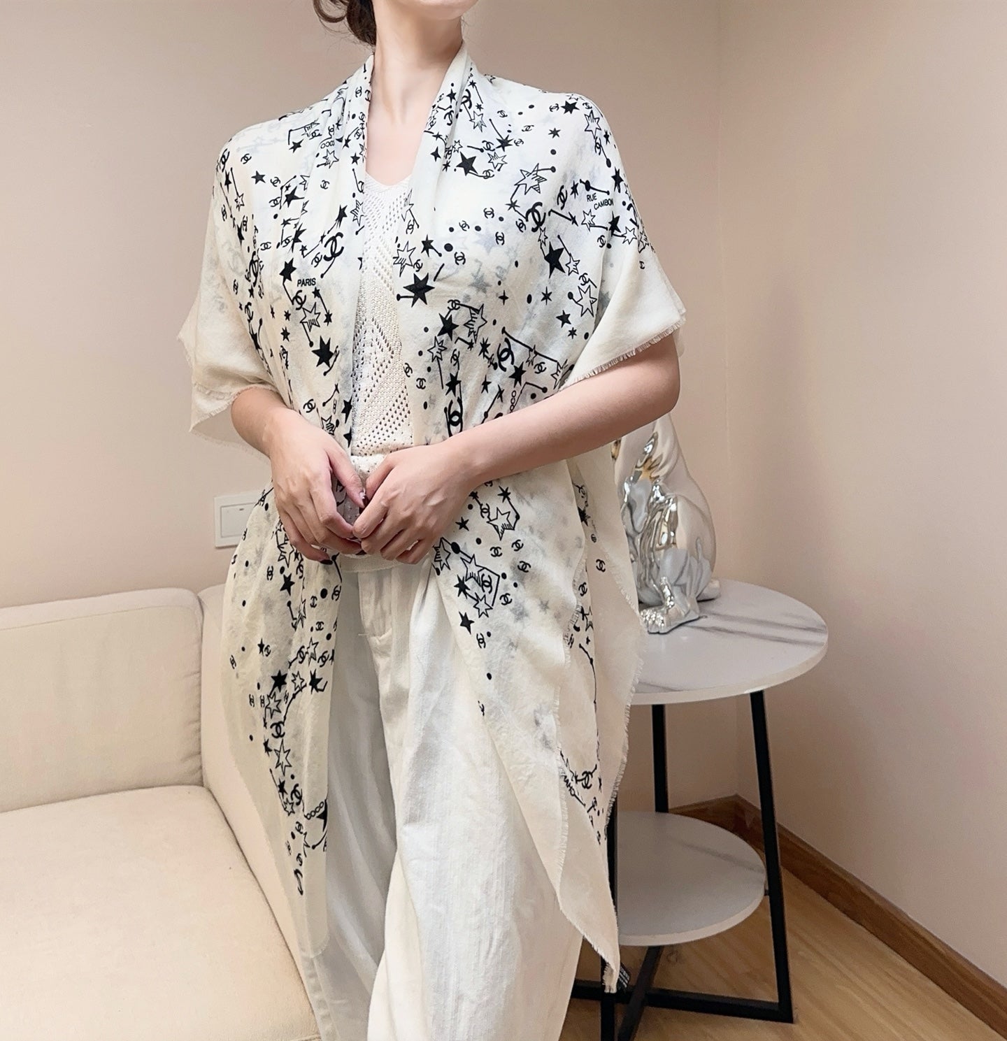Chanel 26s Scarf 140 In Silk Cashmere 309773
