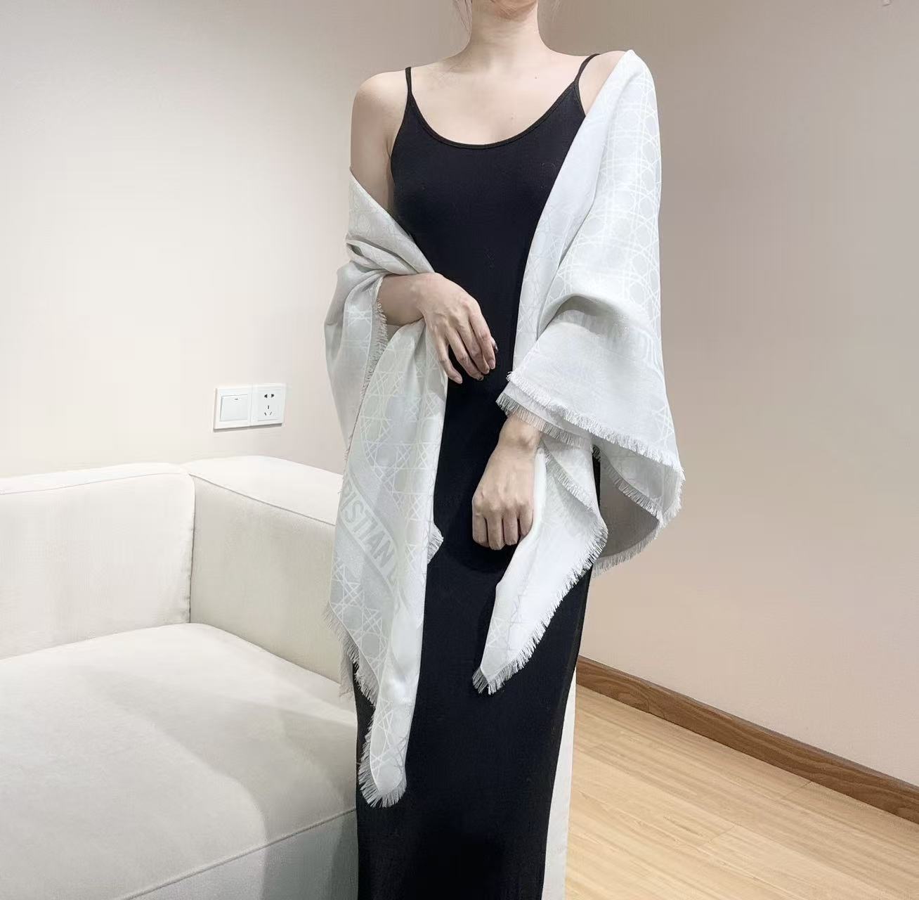 Dior 26s Scarf 140cm Silk & Cashmere 303198