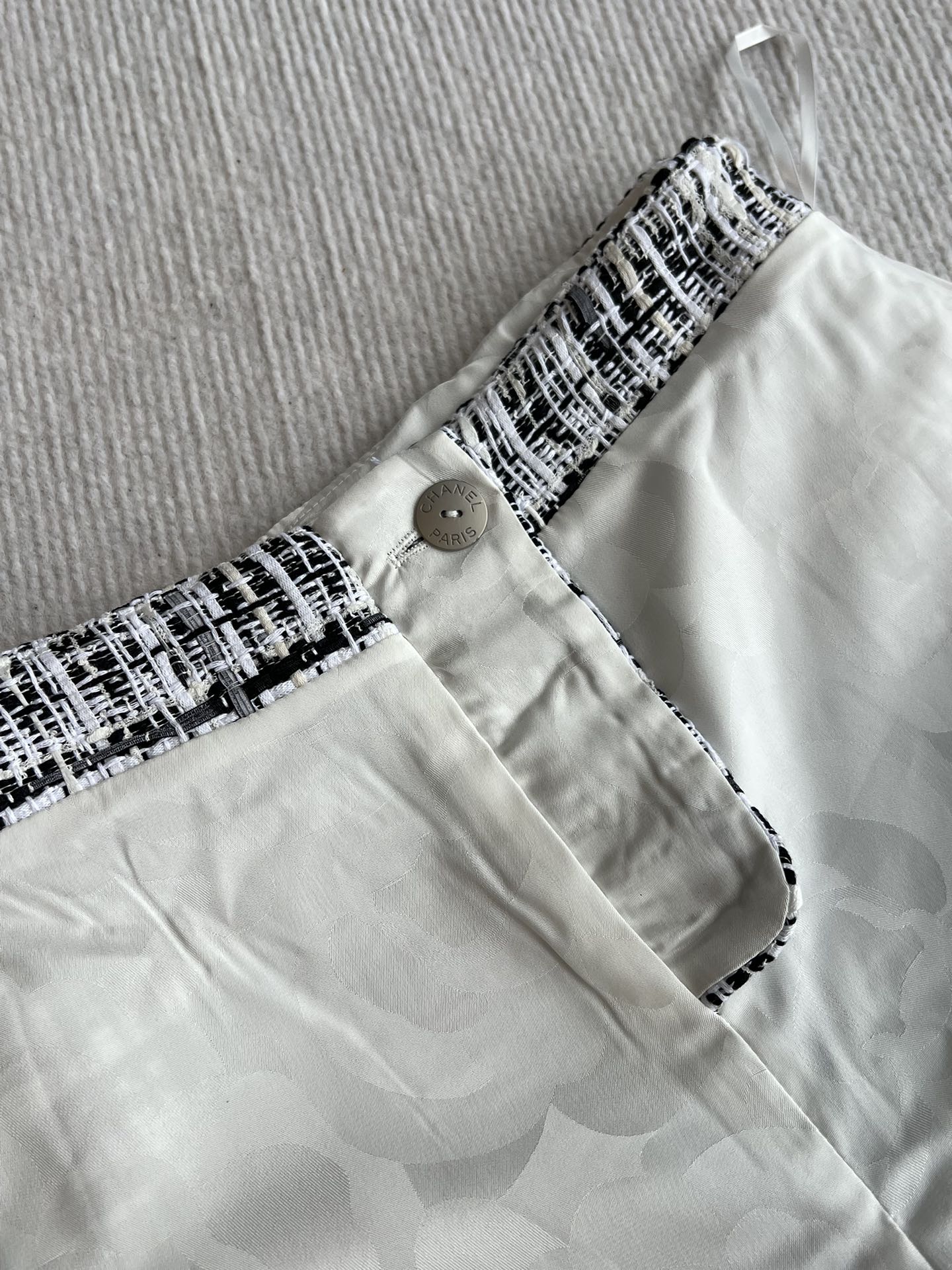 CC 25 Set Black And White Striped Synthetic Fabric 244330