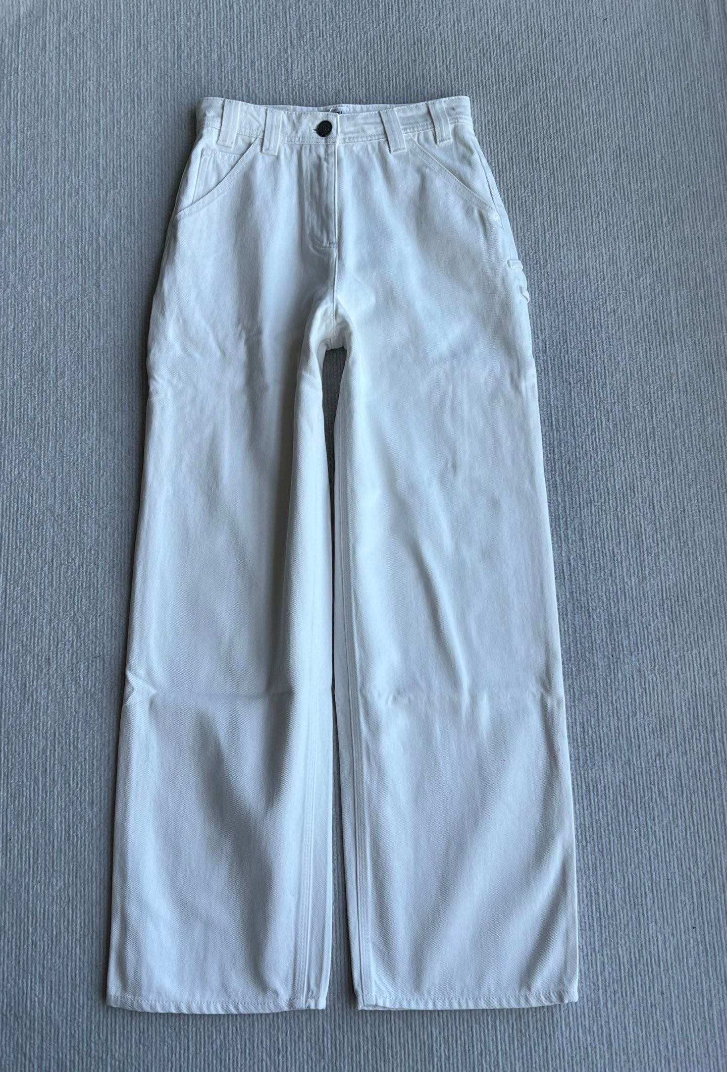 CC 26s Jean White Cotton 360033
