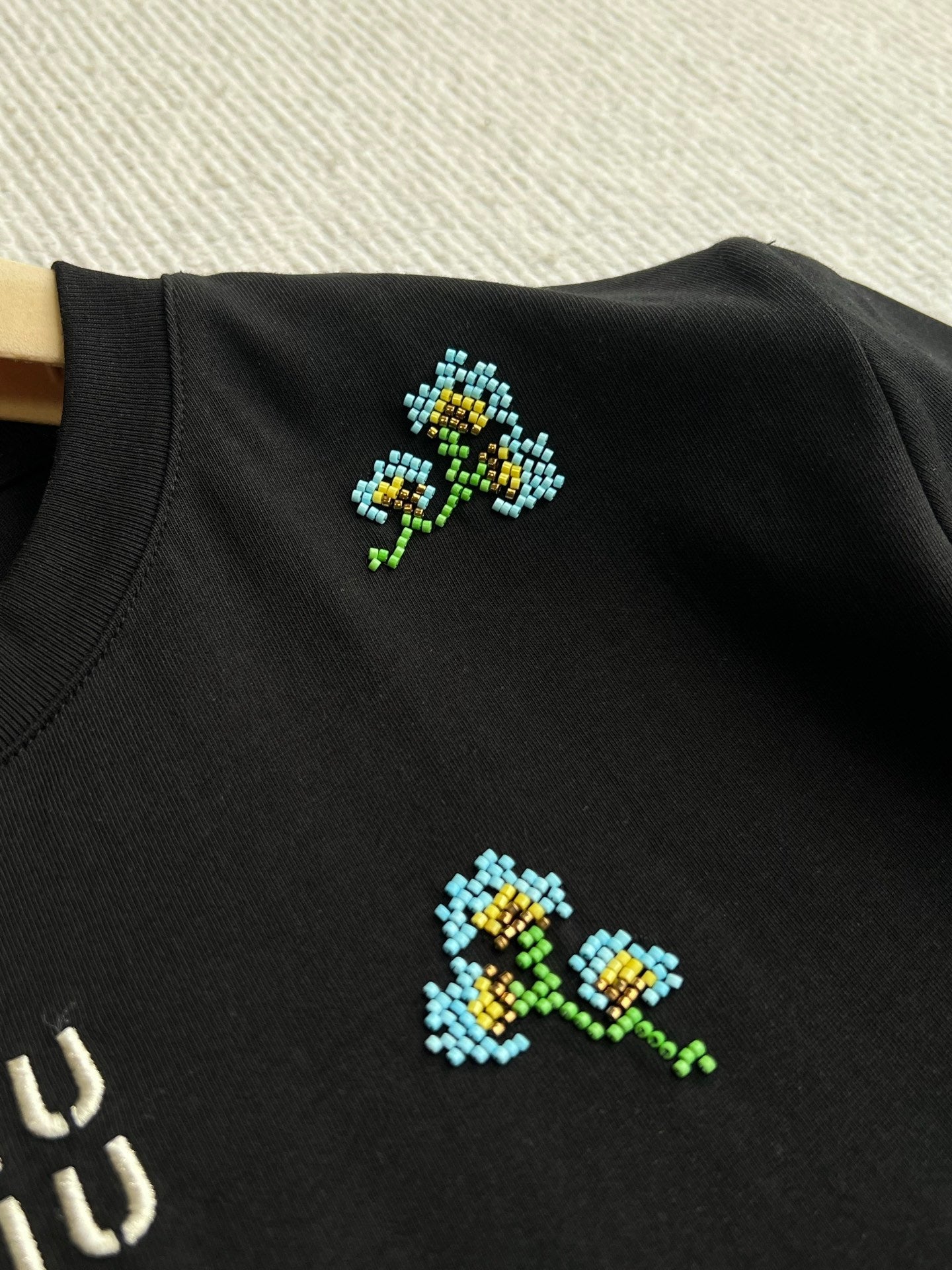 Miu Miu Short Sleeve Embroidered Floral T-Shirt Black Cotton 372628