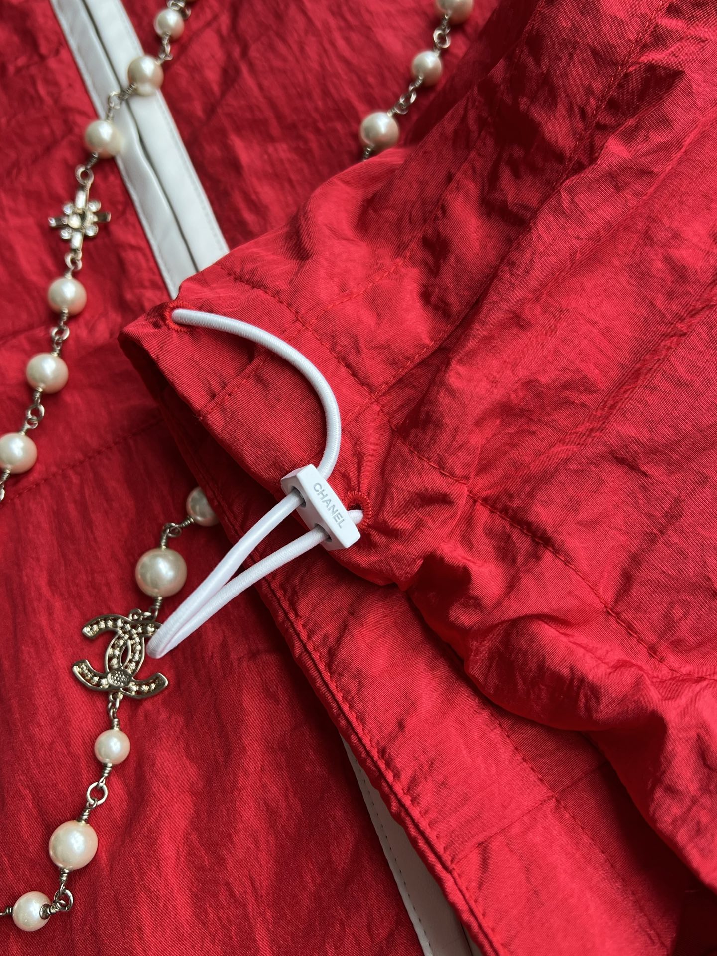 CC 26s Hooded Vest Jacket Red Polyester 405076