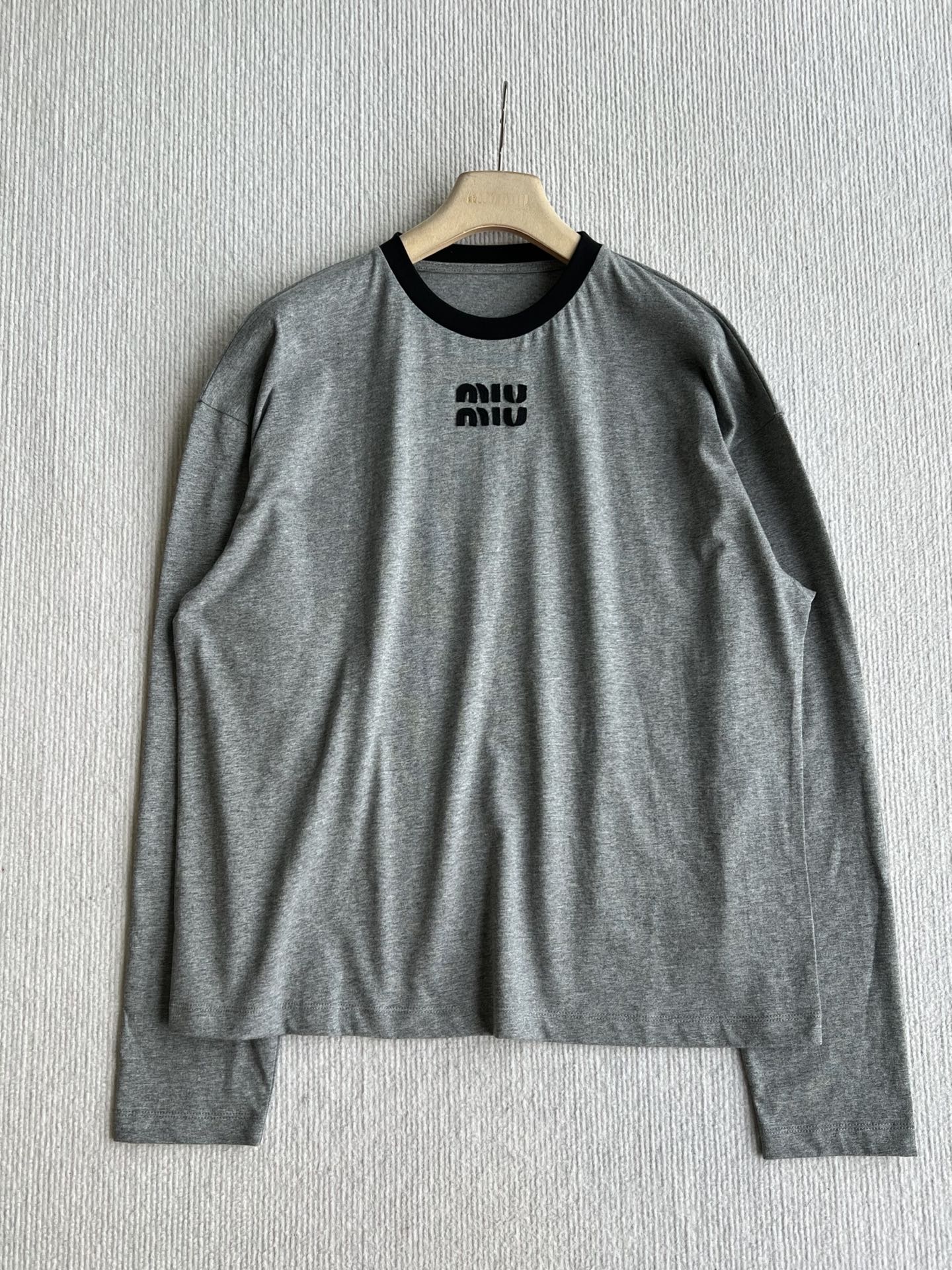 Miu 26s Grey Long-Sleeve T-Shirt Cotton 412358