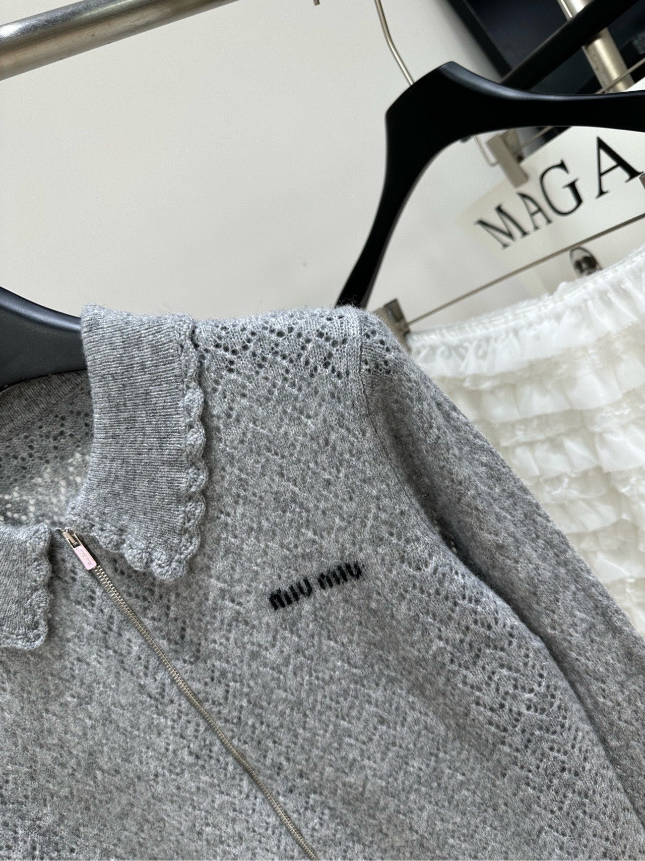Miu 26s Collar Zipper Cardigan Grey Cashmere Mulberry Silk 417368
