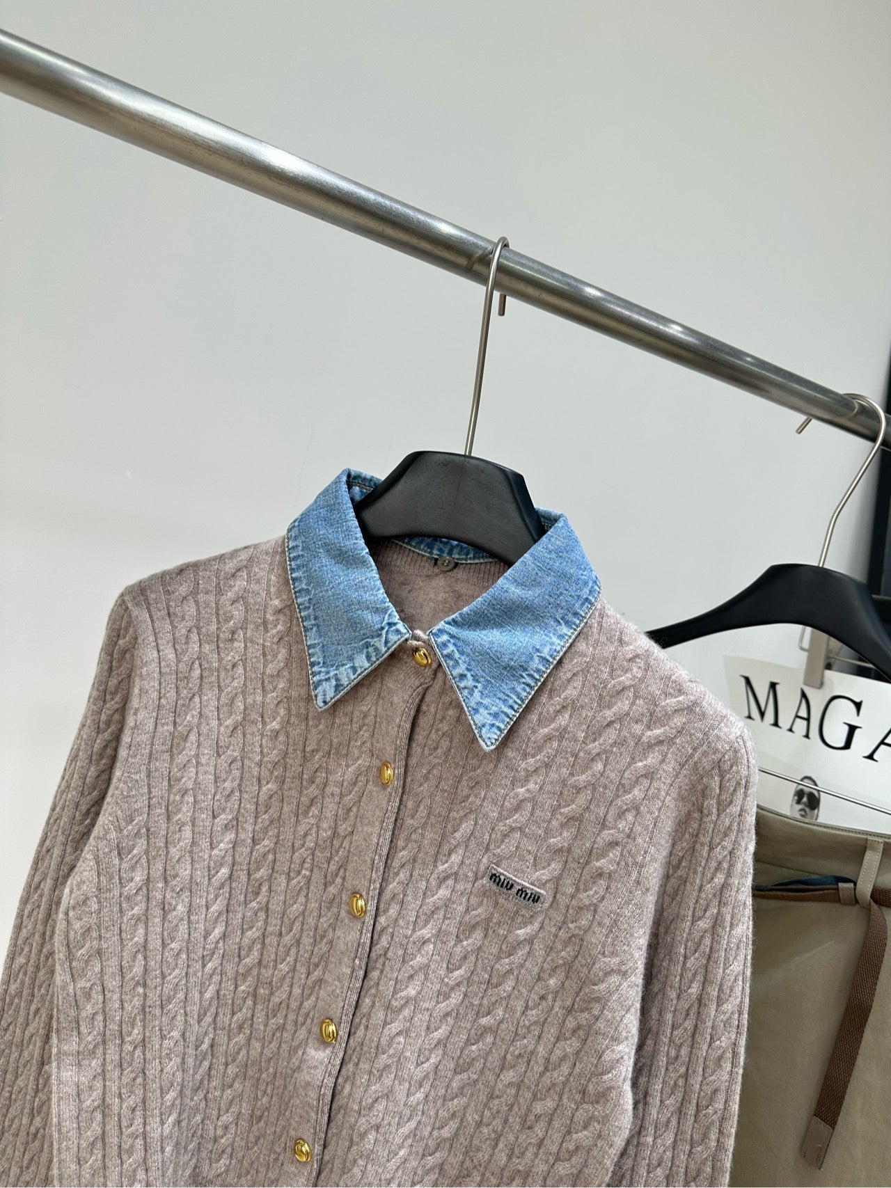 Miu 26s Cable Knit Long-Sleeve Cardigan with Denim Collar Oatmeal Wool 417183