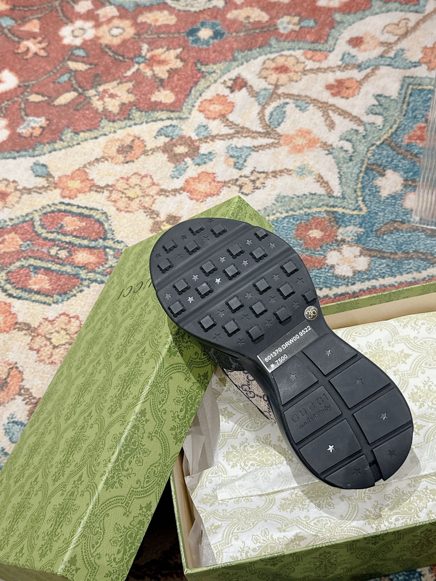 GG RHYTON TRAINER CHARCOAL AND LIGHT GRAY CALFSKIN