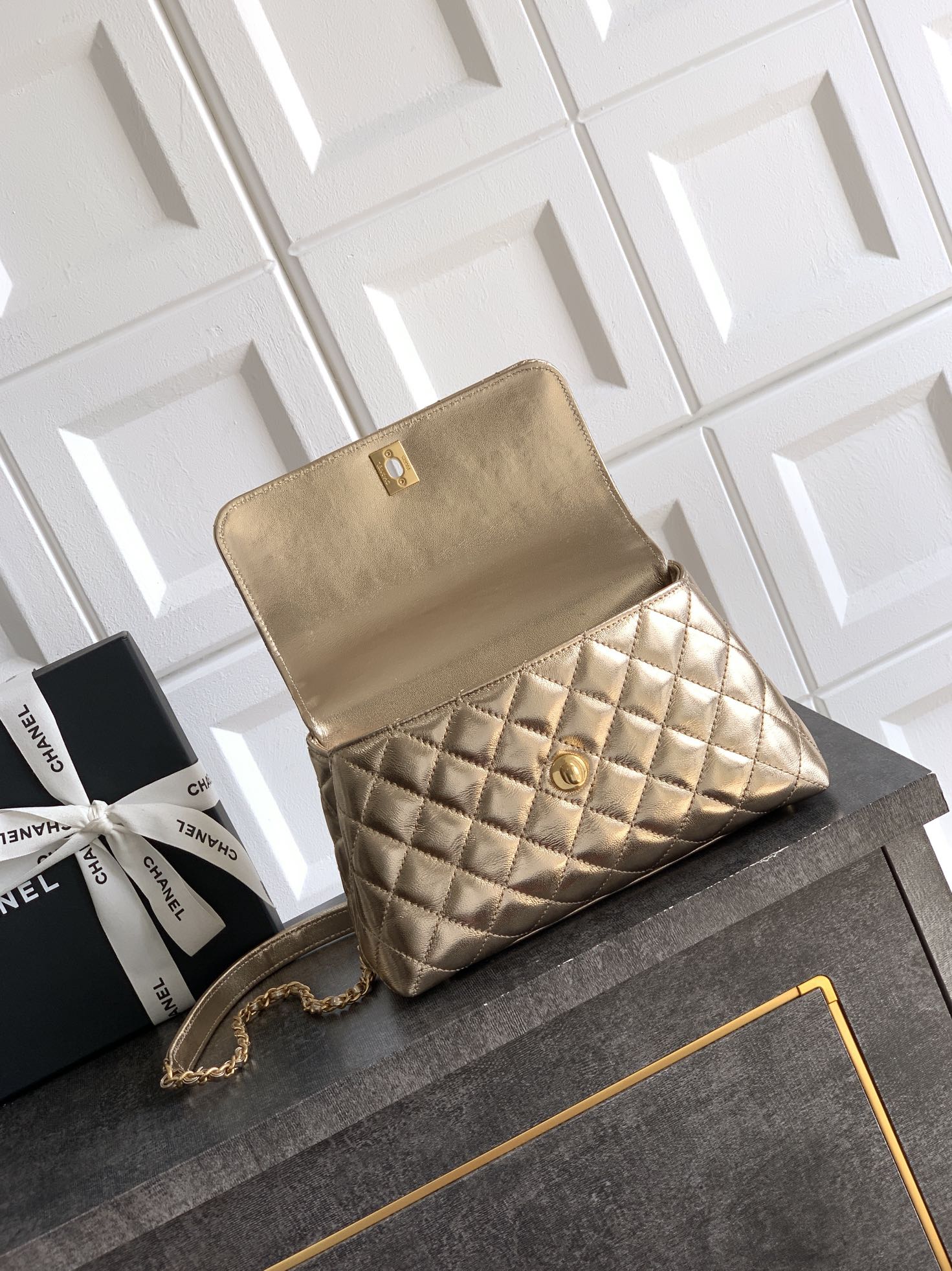 CC Coco Top Handle Bag 23cm Gold Metalic Quited Leather