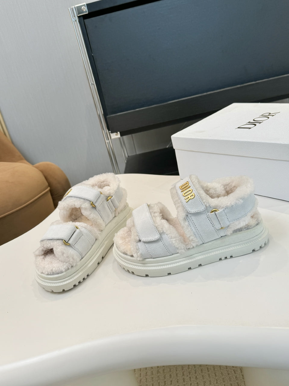 CD Dioract Sandal White Suede Wool 529374