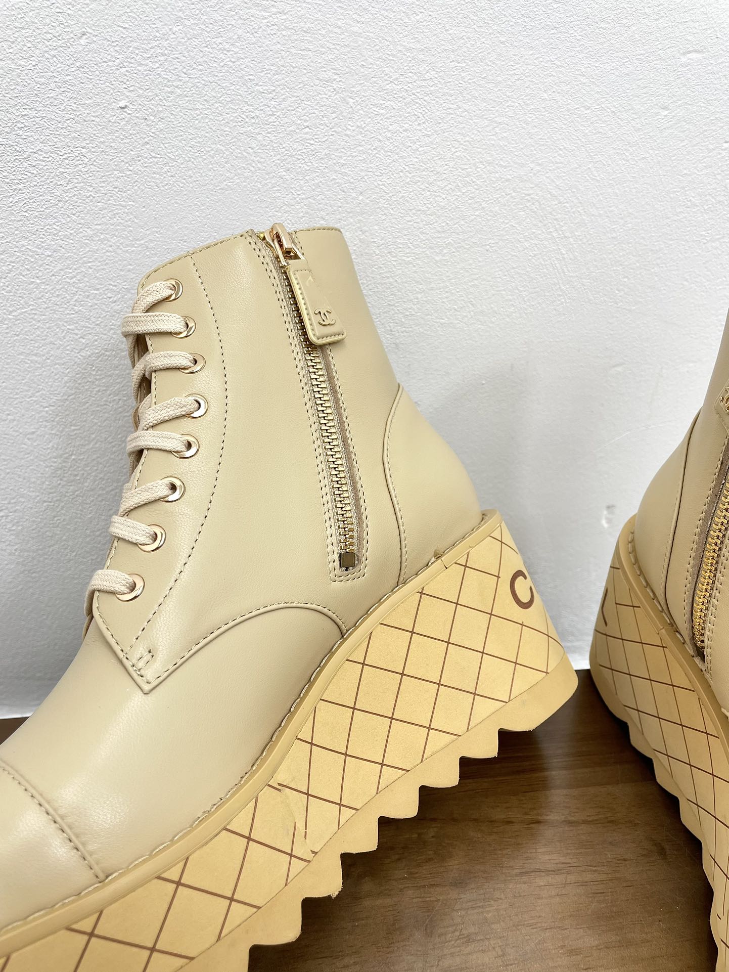 CC Ankle Boots 100mm Beige Lambskin