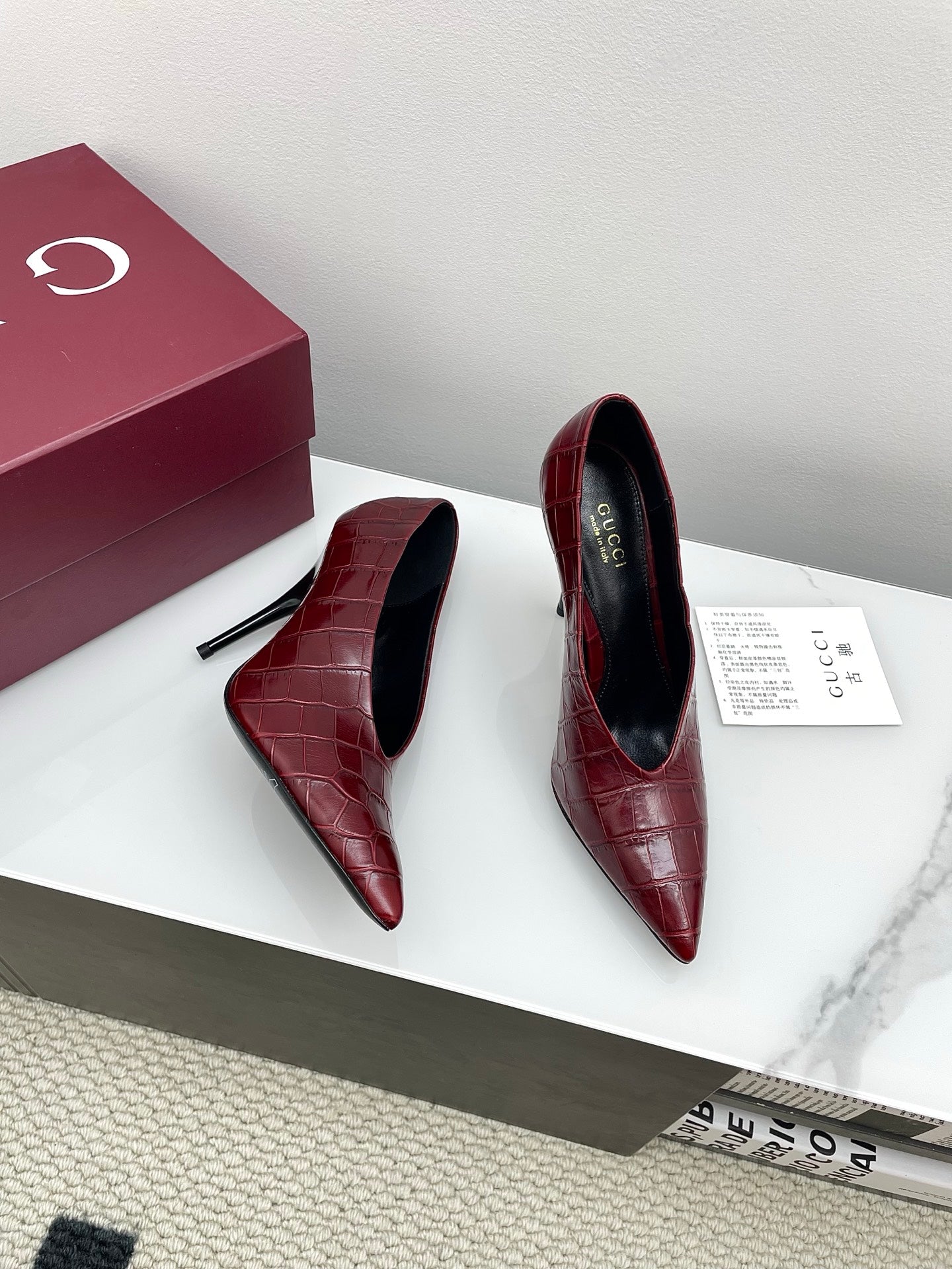 GG 25Ss Crocodile Pattern Pointed Toe High Heels Burgundy Leather 511496