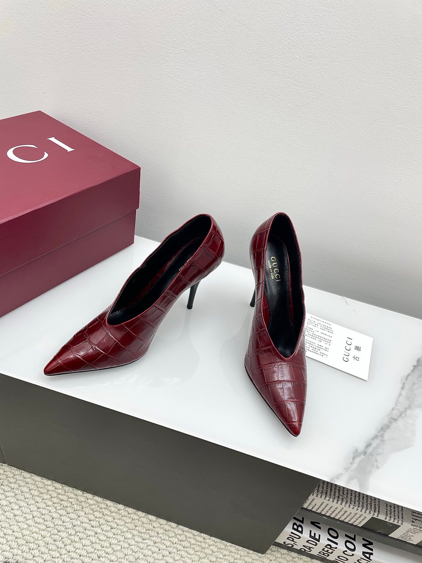 GG 25Ss Crocodile Pattern Pointed Toe High Heels Burgundy Leather 511496