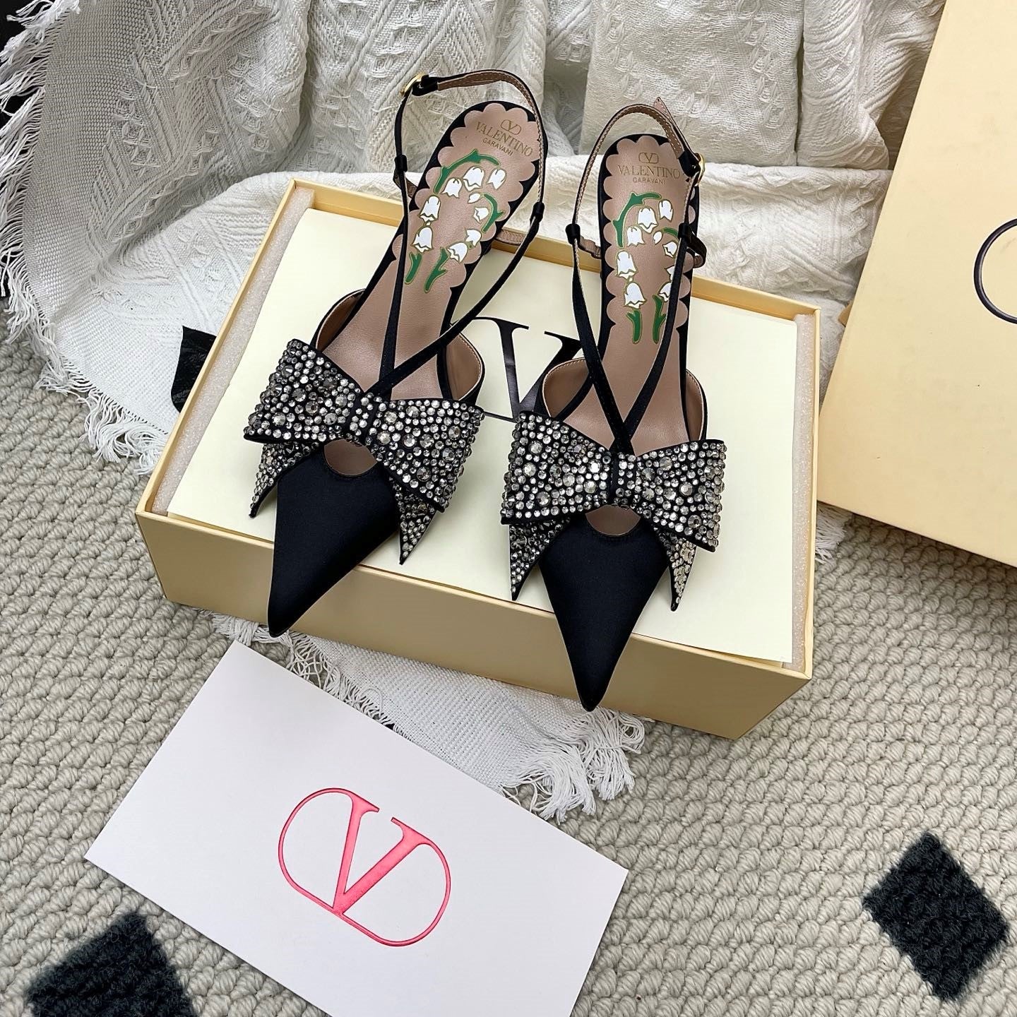 Garavani Bowow 8.0 Embellished Slingback Pumps Black Satin