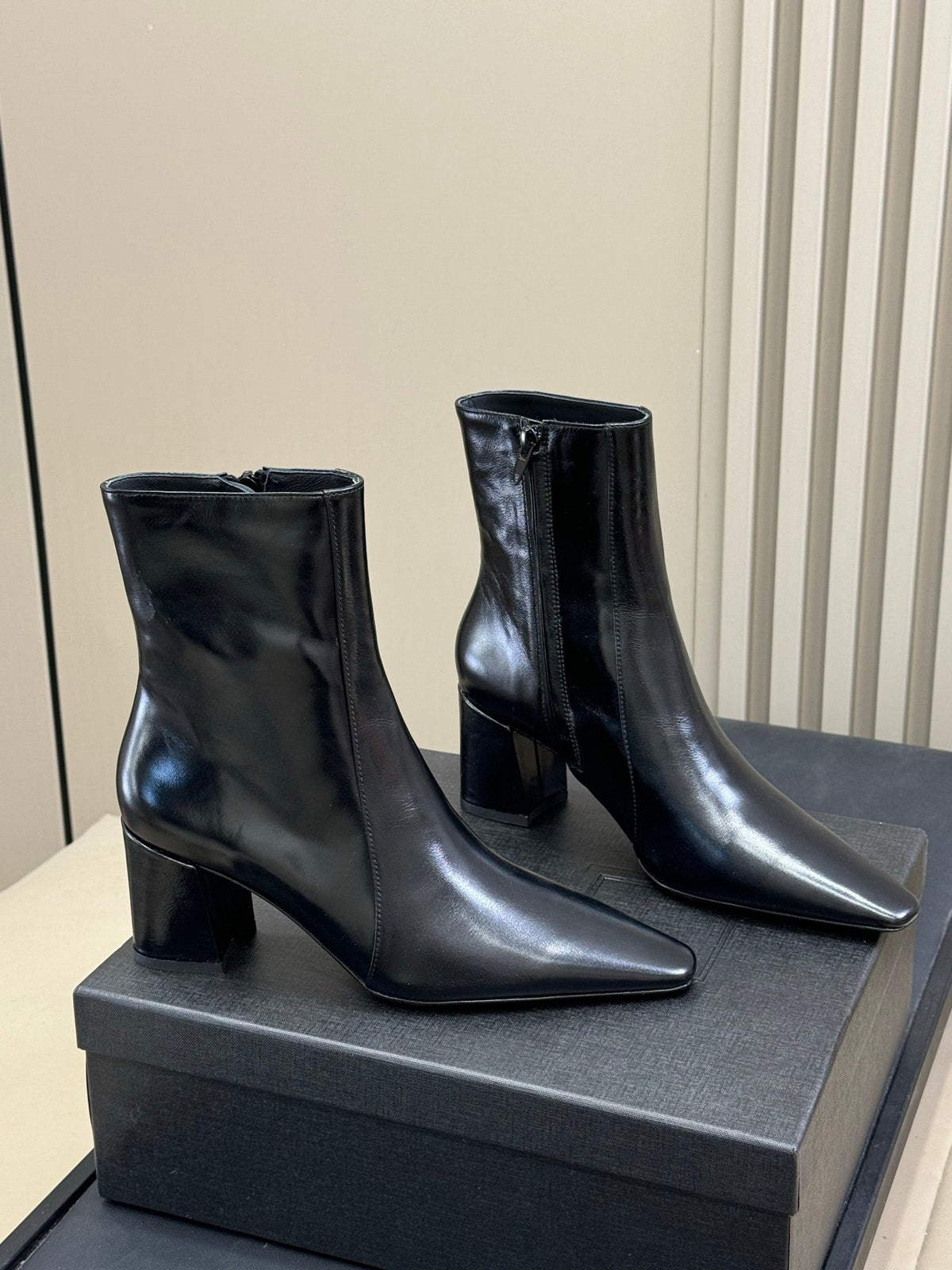 YSL 26s Le Cassandre Boots Black Smooth Leather 157725