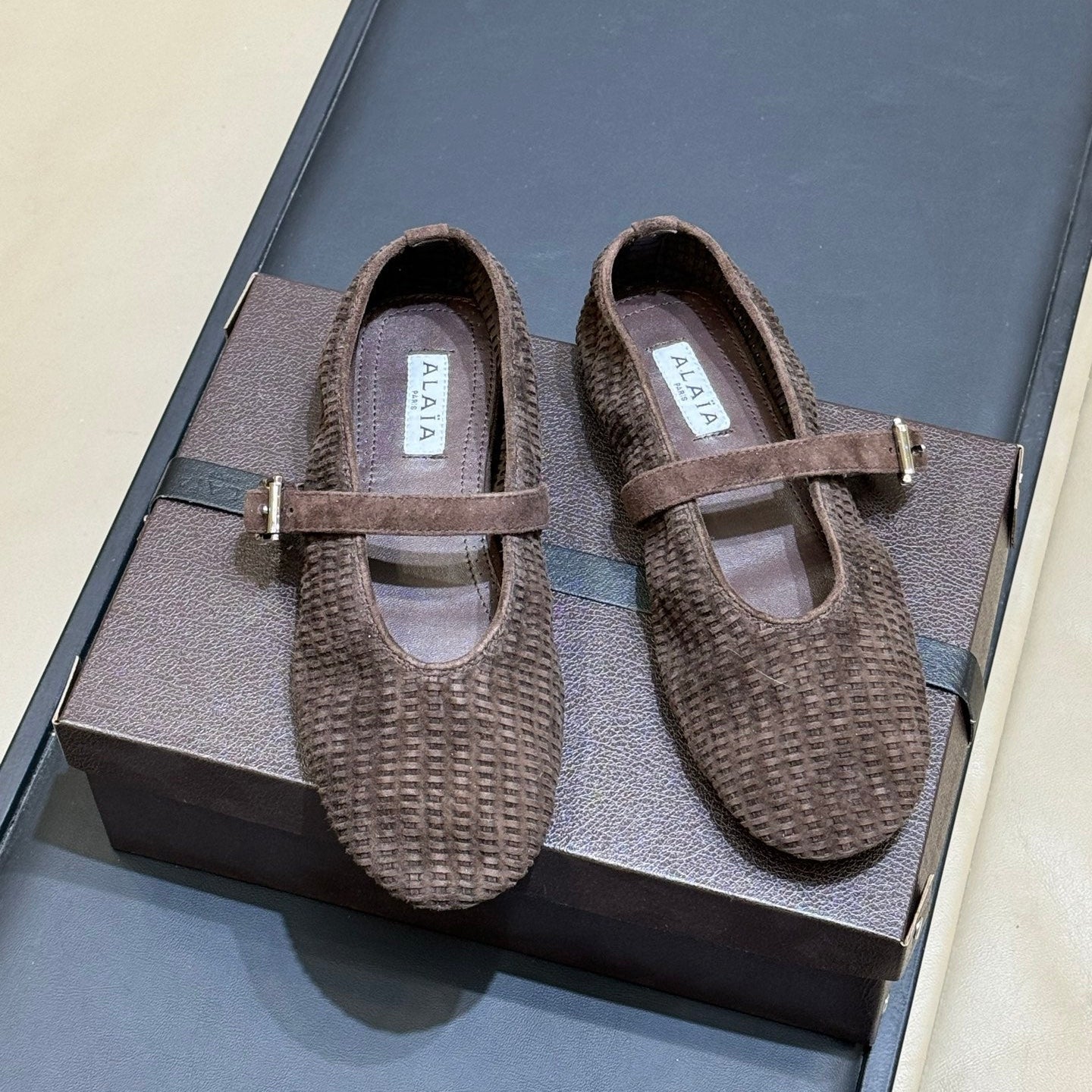 Alaia 26s Knit Ballet Flats In Dark Brown Suede