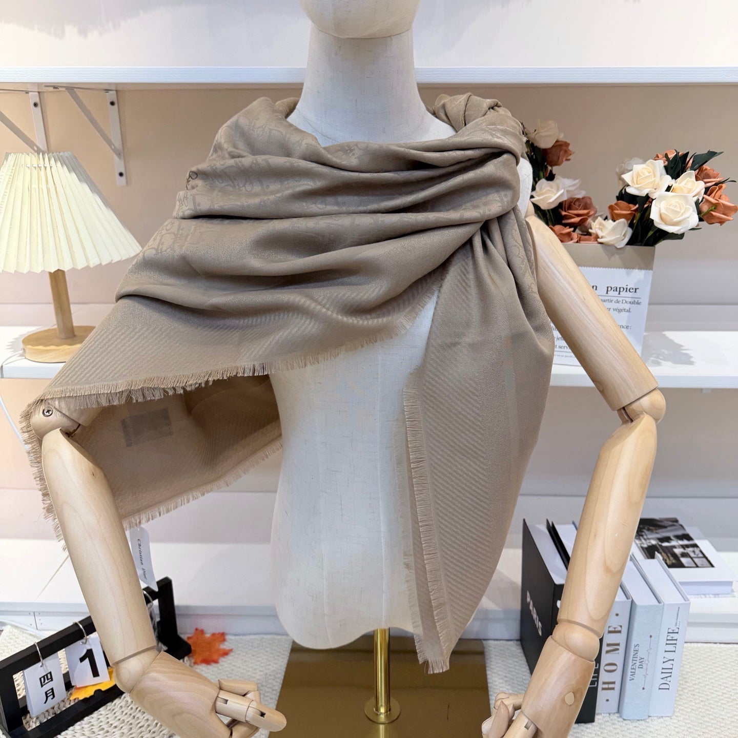 Dior 26s Scarf 140cm In Cashmere Silk 281271