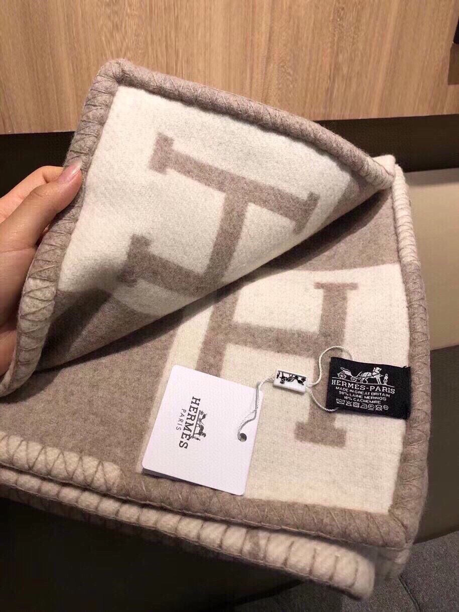 Hermes 26s Avalon Blanket 135x170cm Brown Wool 528113