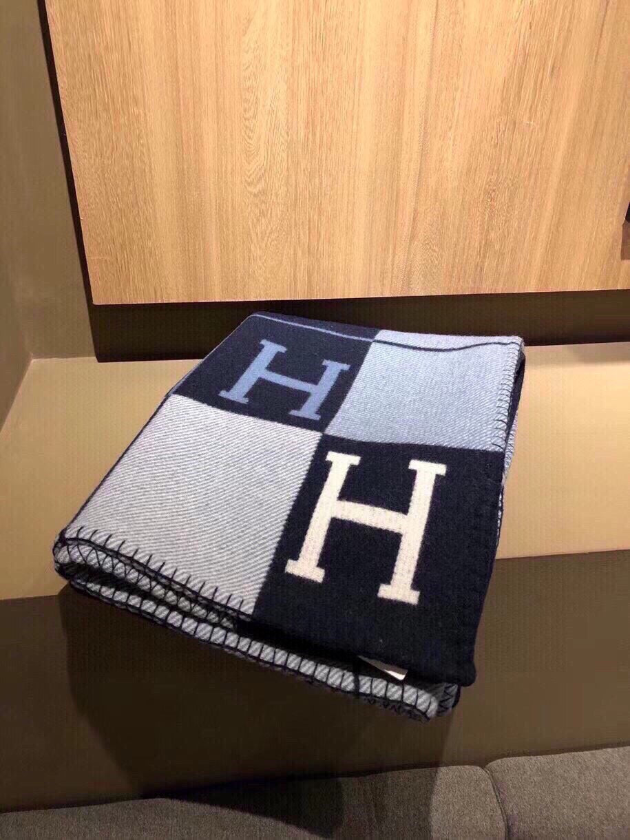 Hermes 26s Avalon Blanket 135x170cm Bleu Wool 528114