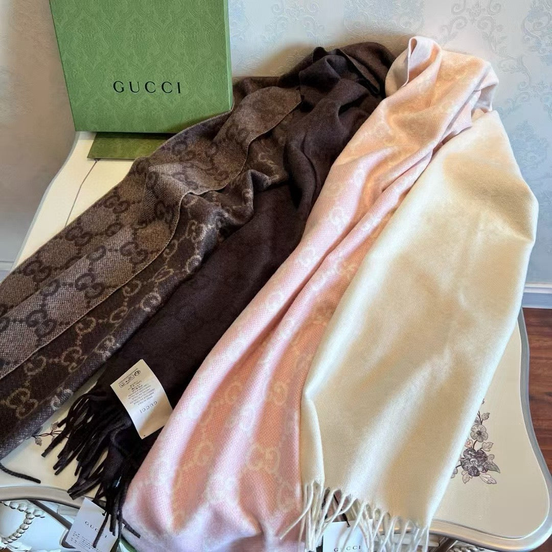 GG 26s Brown Beige GG Jacquard Fringe Scarf 47x200cm 534824