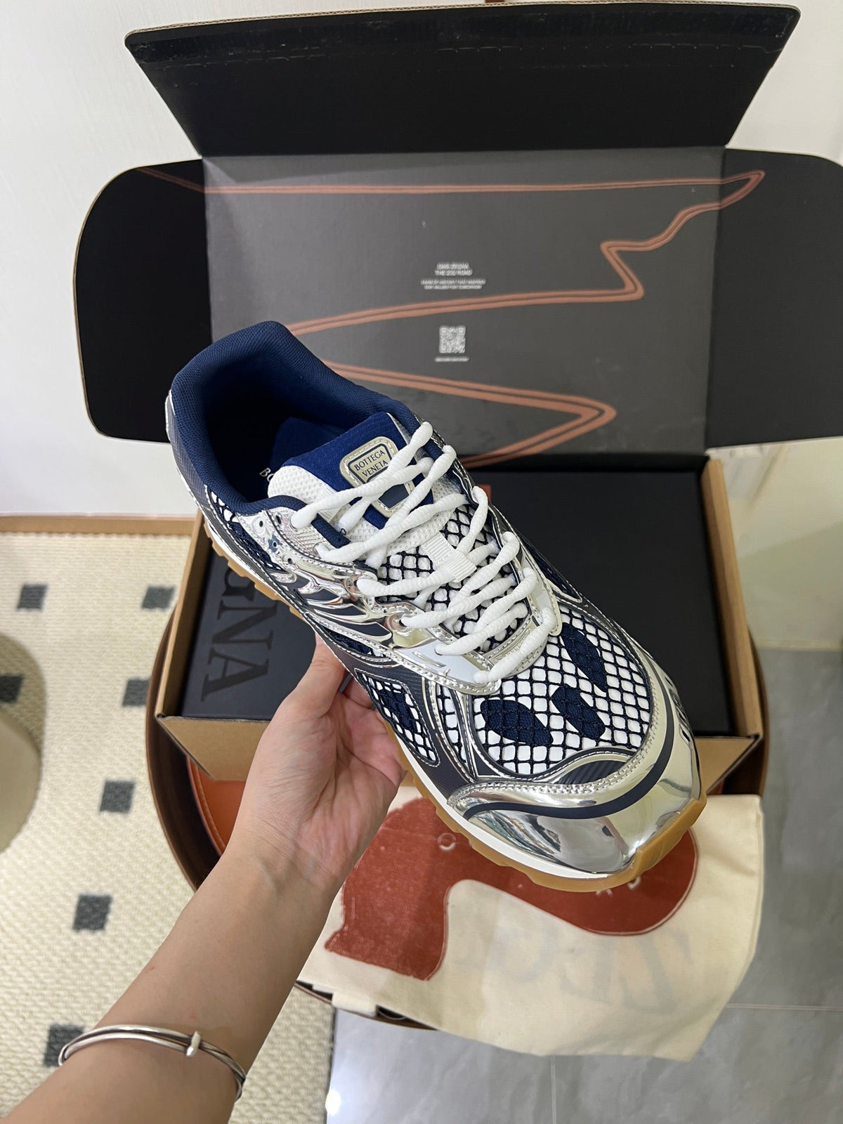 BV 26s Orbit Metallic Mesh Silver Dark Blue 195106