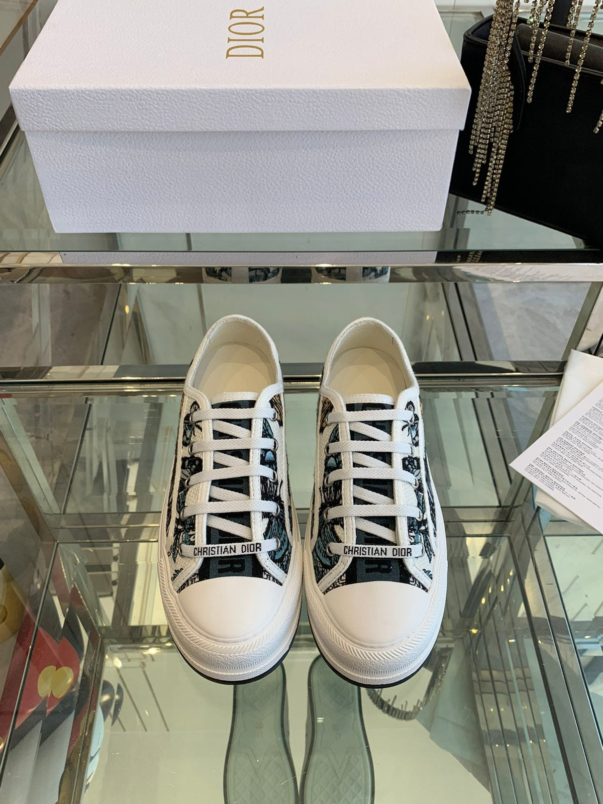 CD Walk'n Platform Sneaker In Colorful Embroidered Fabric
