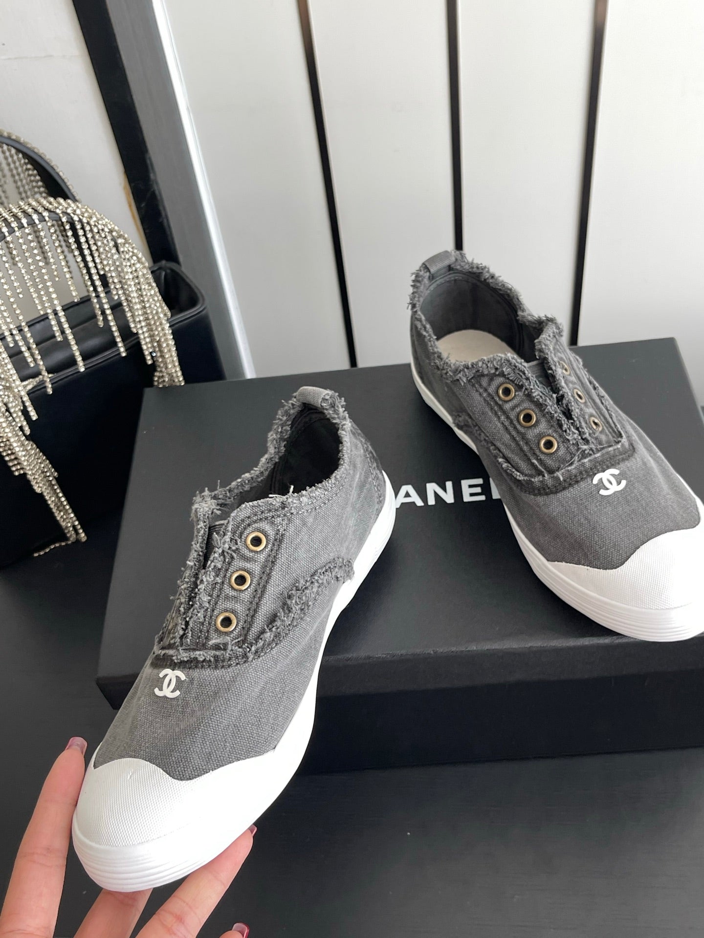 CC 26s Laceless Canvas Sneakers Dark Grey Canvas 945155