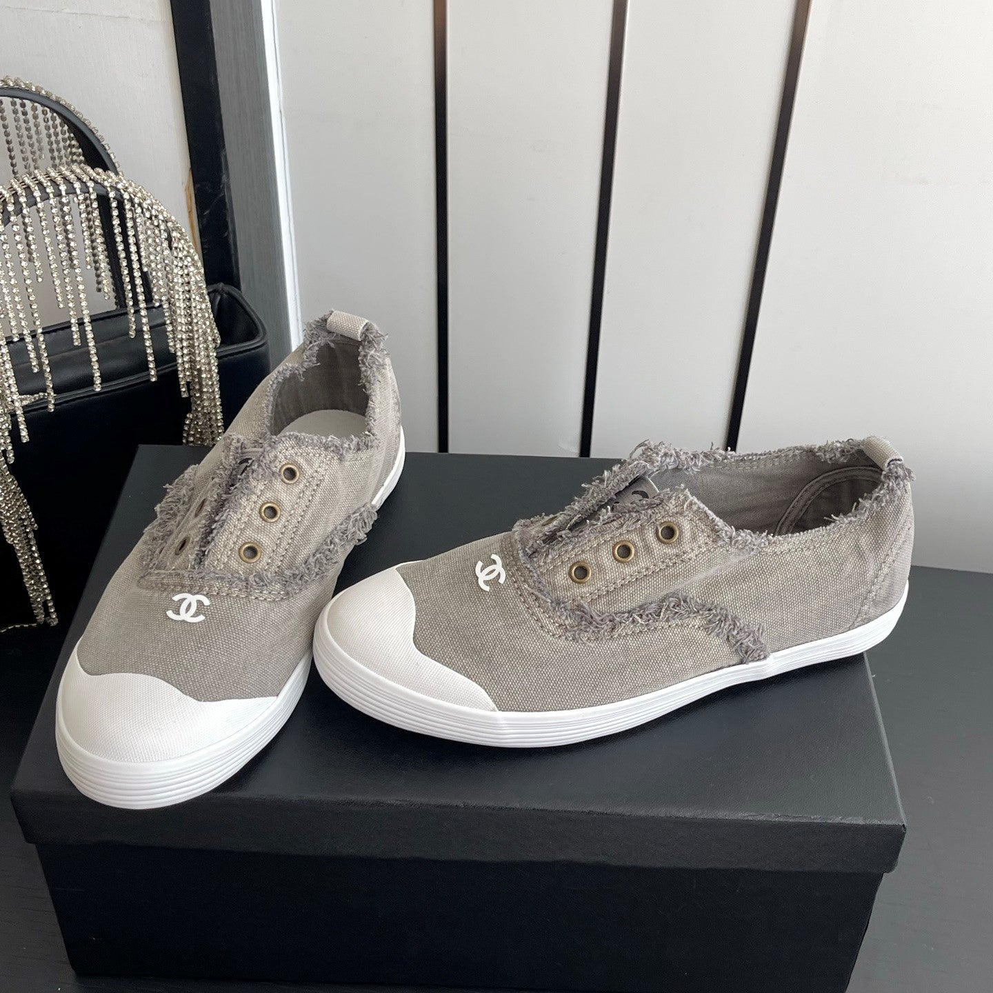 CC 26s Laceless Canvas Sneakers Grey Canvas 945156