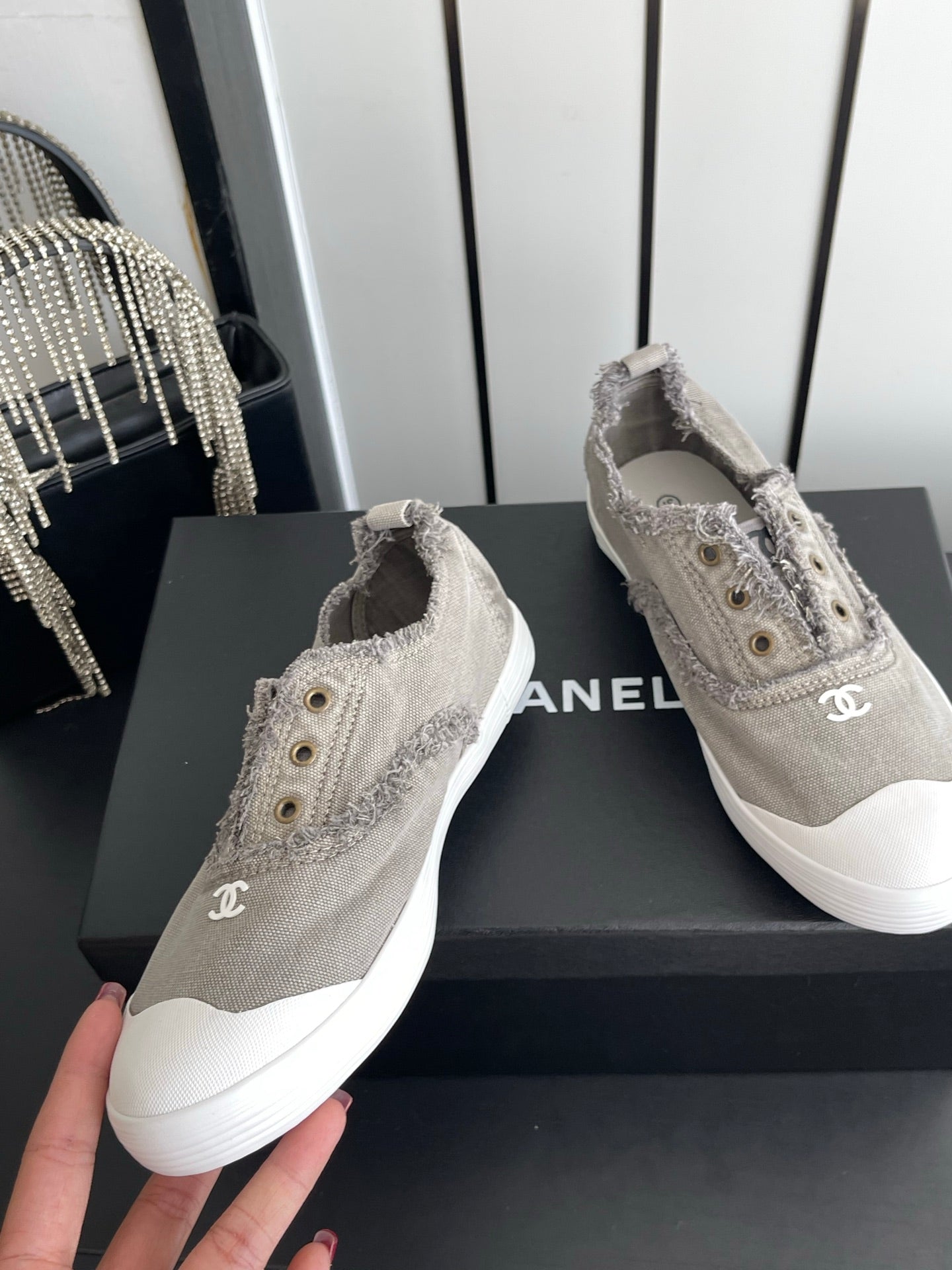 CC 26s Laceless Canvas Sneakers Grey Canvas 945156