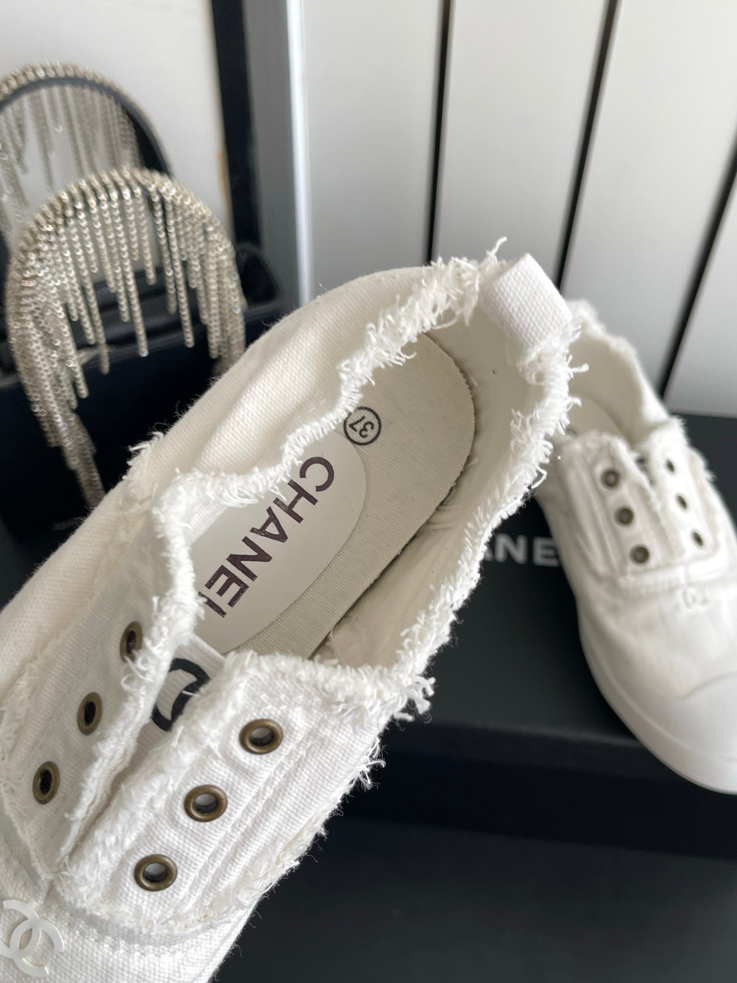 CC 26s Laceless Canvas Sneakers White Canvas 945159