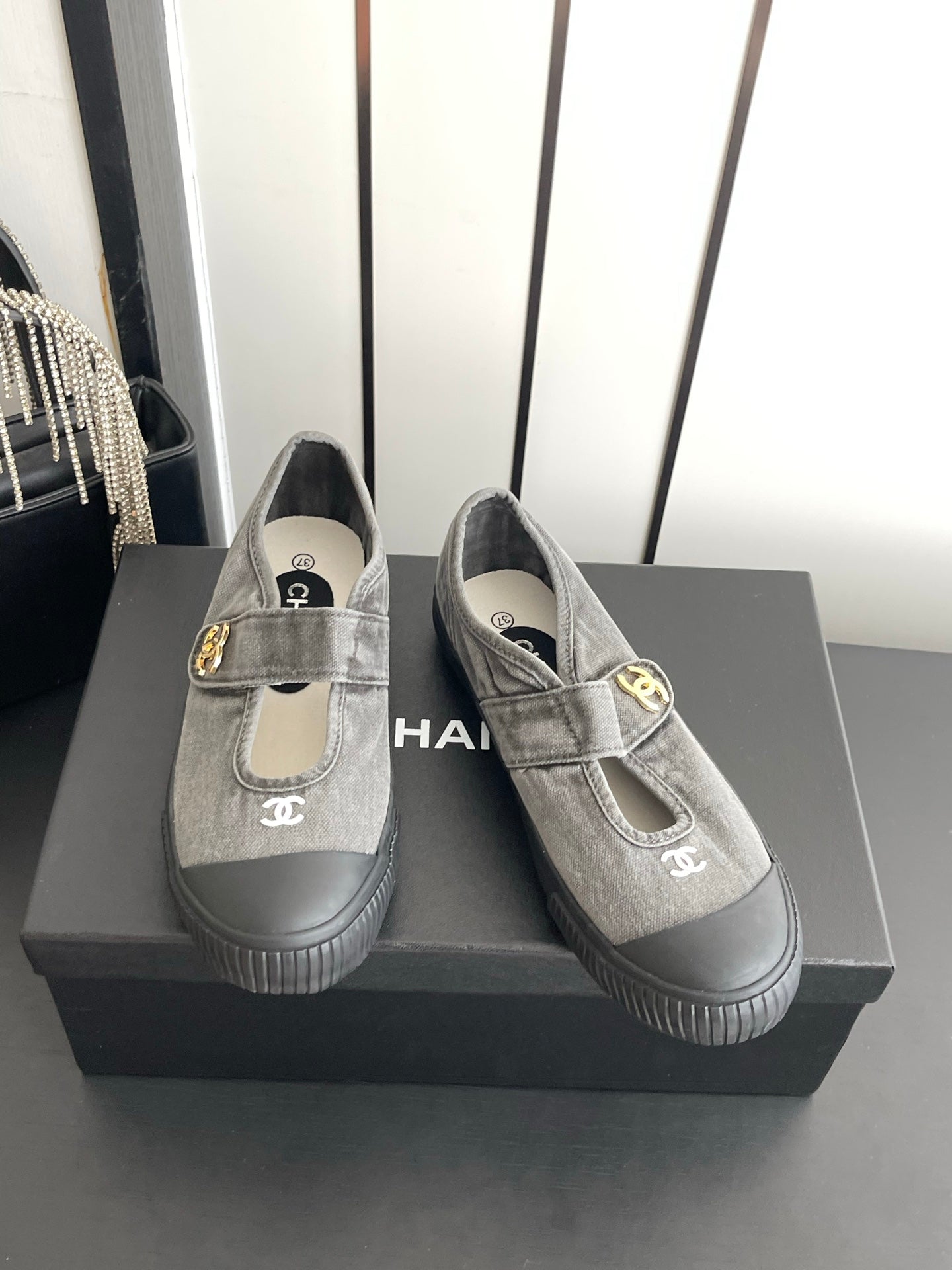 CC 26s Mary Jane Sneakers Grey Canvas 945160