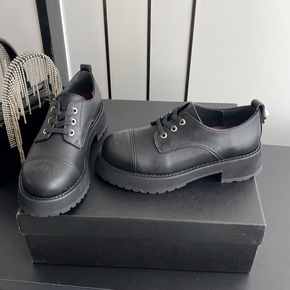 CC 26s Lace Up Oxford Black Leather 110192