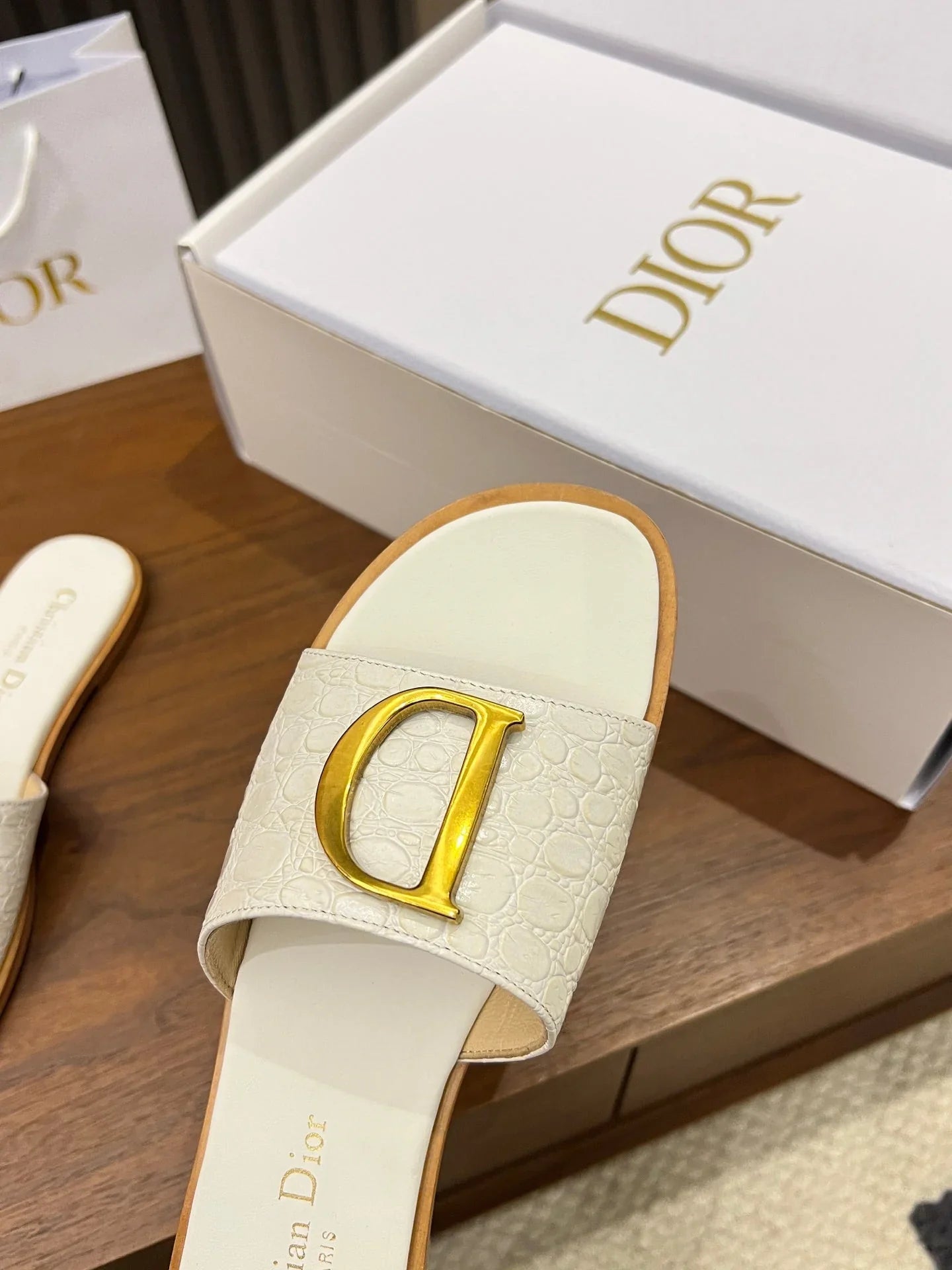 Dior 2026 Slipper Leather 904812
