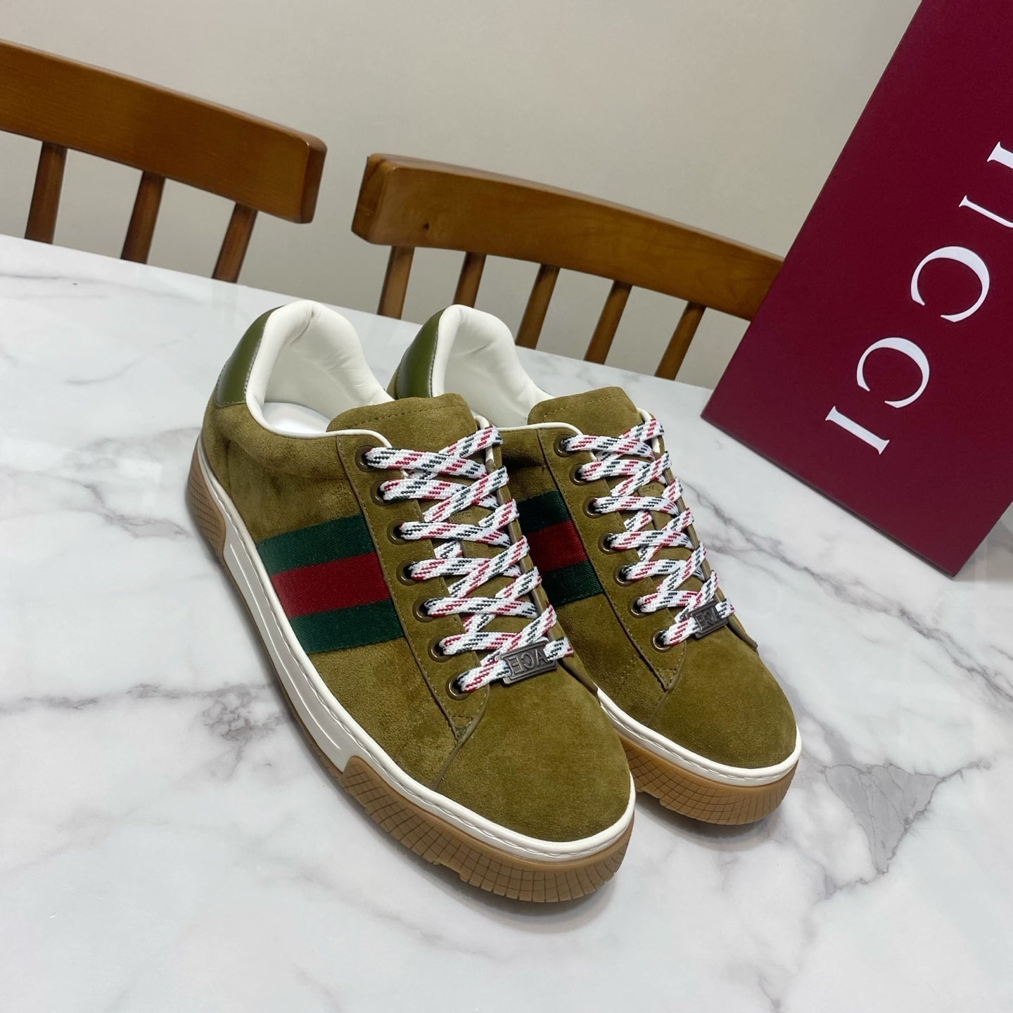Gucci 26s Sneaker In Olive Brown Suede