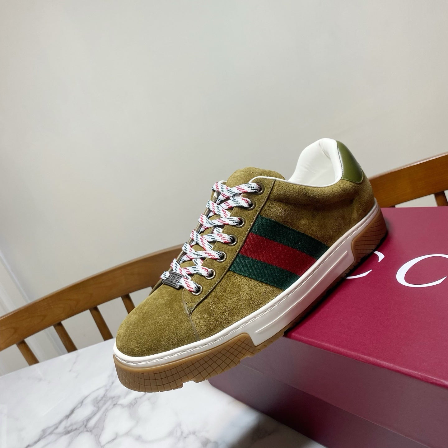 Gucci 26s Sneaker In Olive Brown Suede