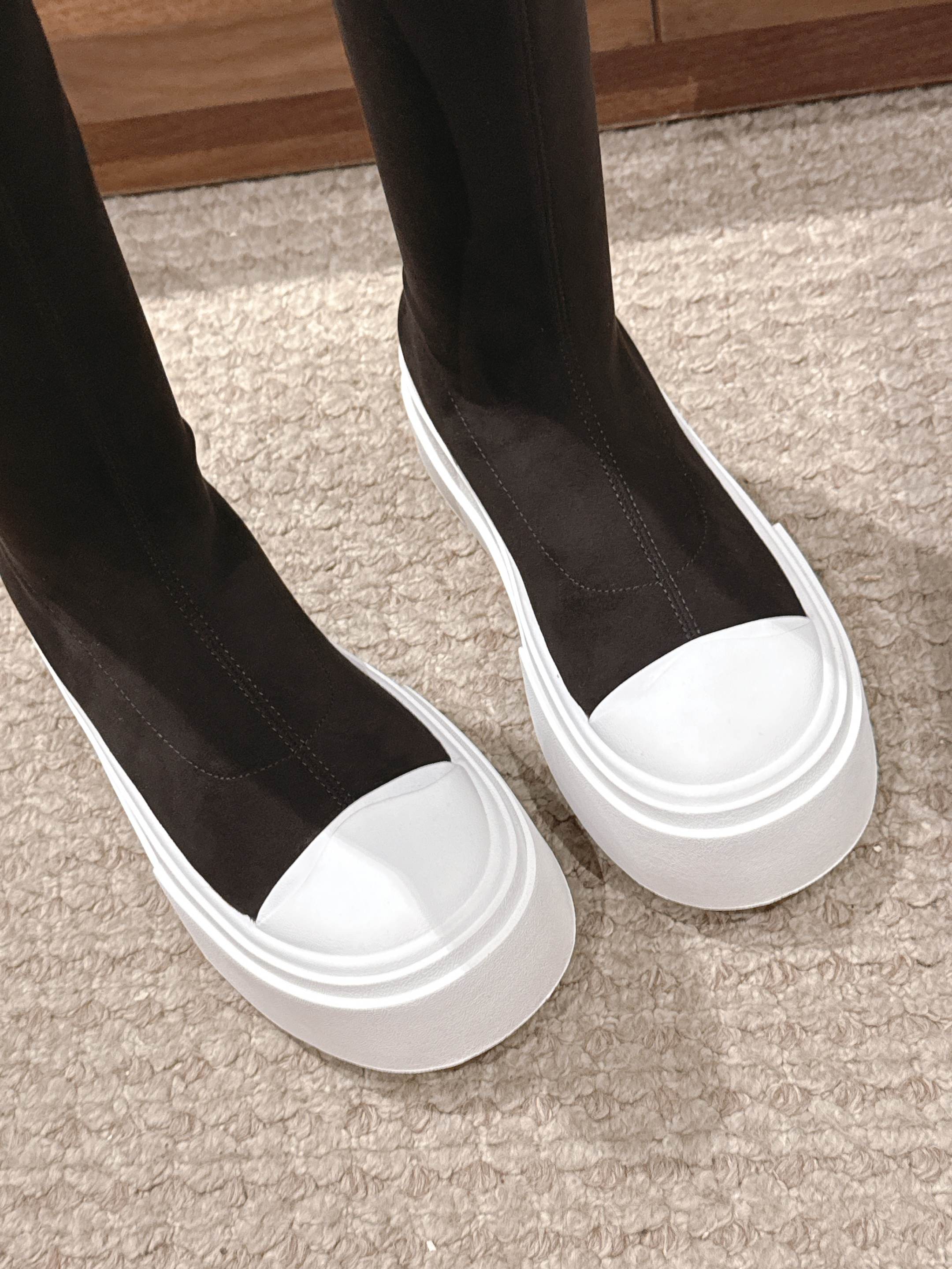 The Row Thick-soled Classic Knee-high Boots Black White Suede 444173