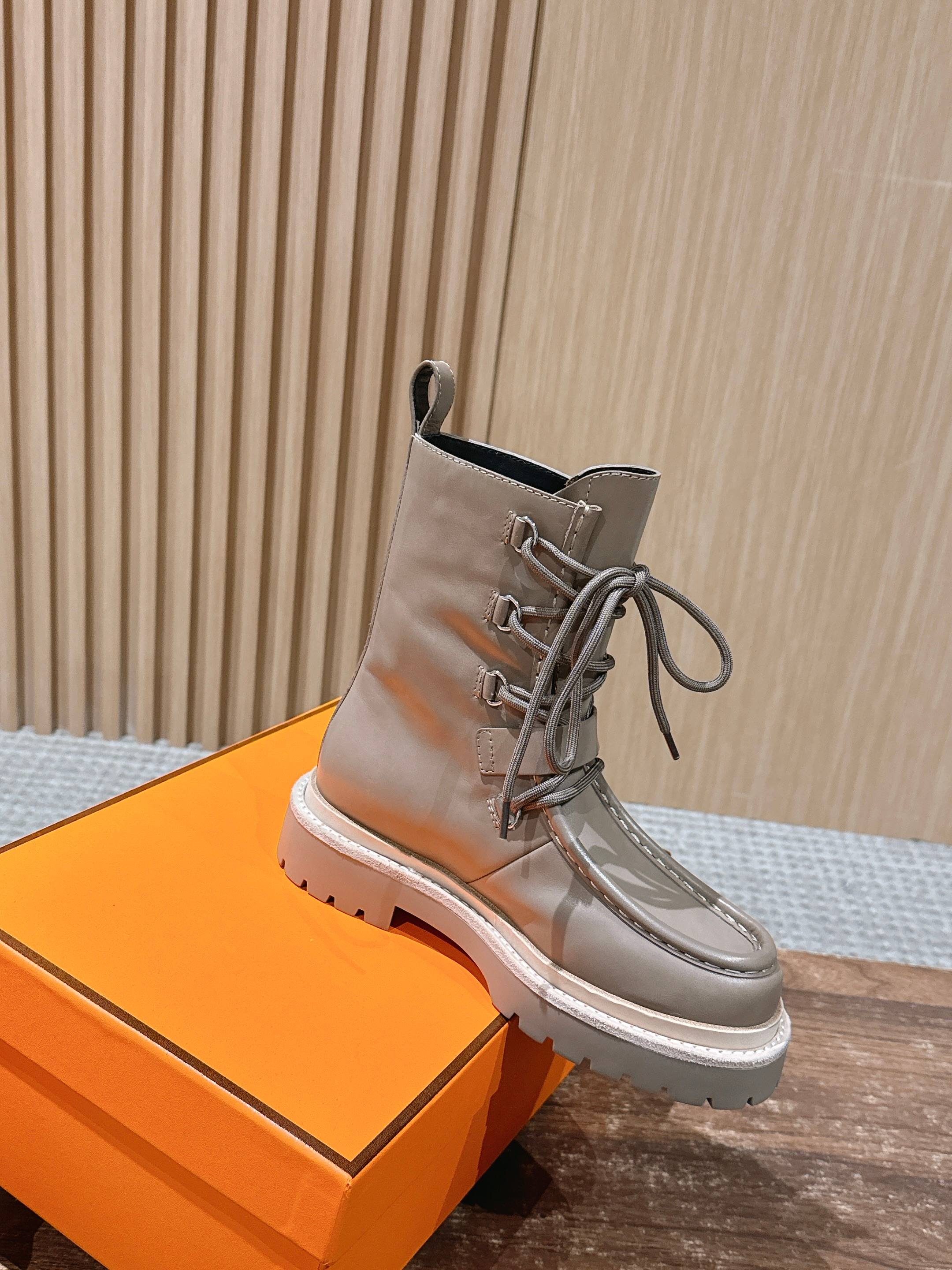 HM 25 Boots Taupe Calfskin 512539