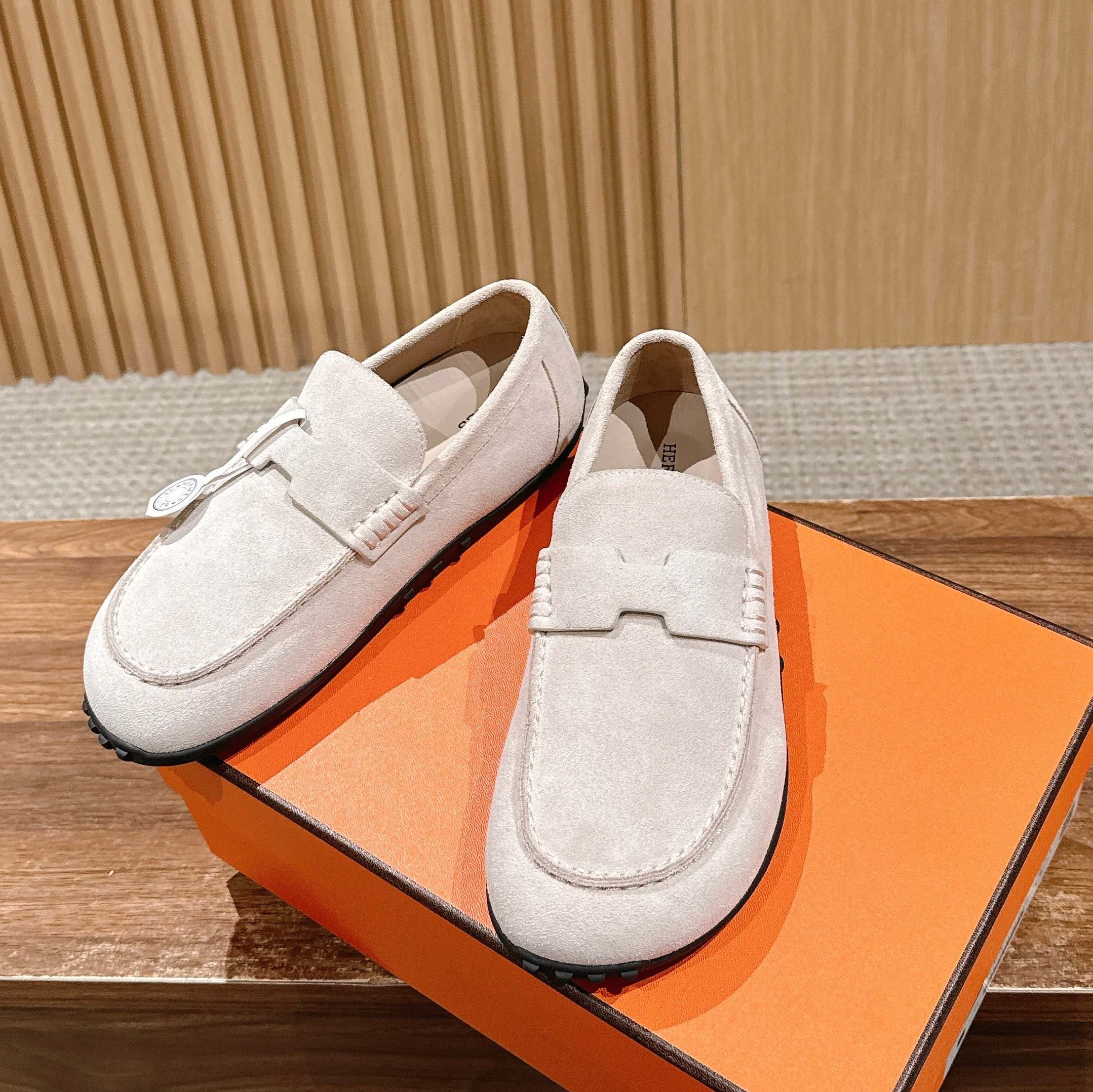 HM Lazy Loafers Light Mist Gray Suede 553760