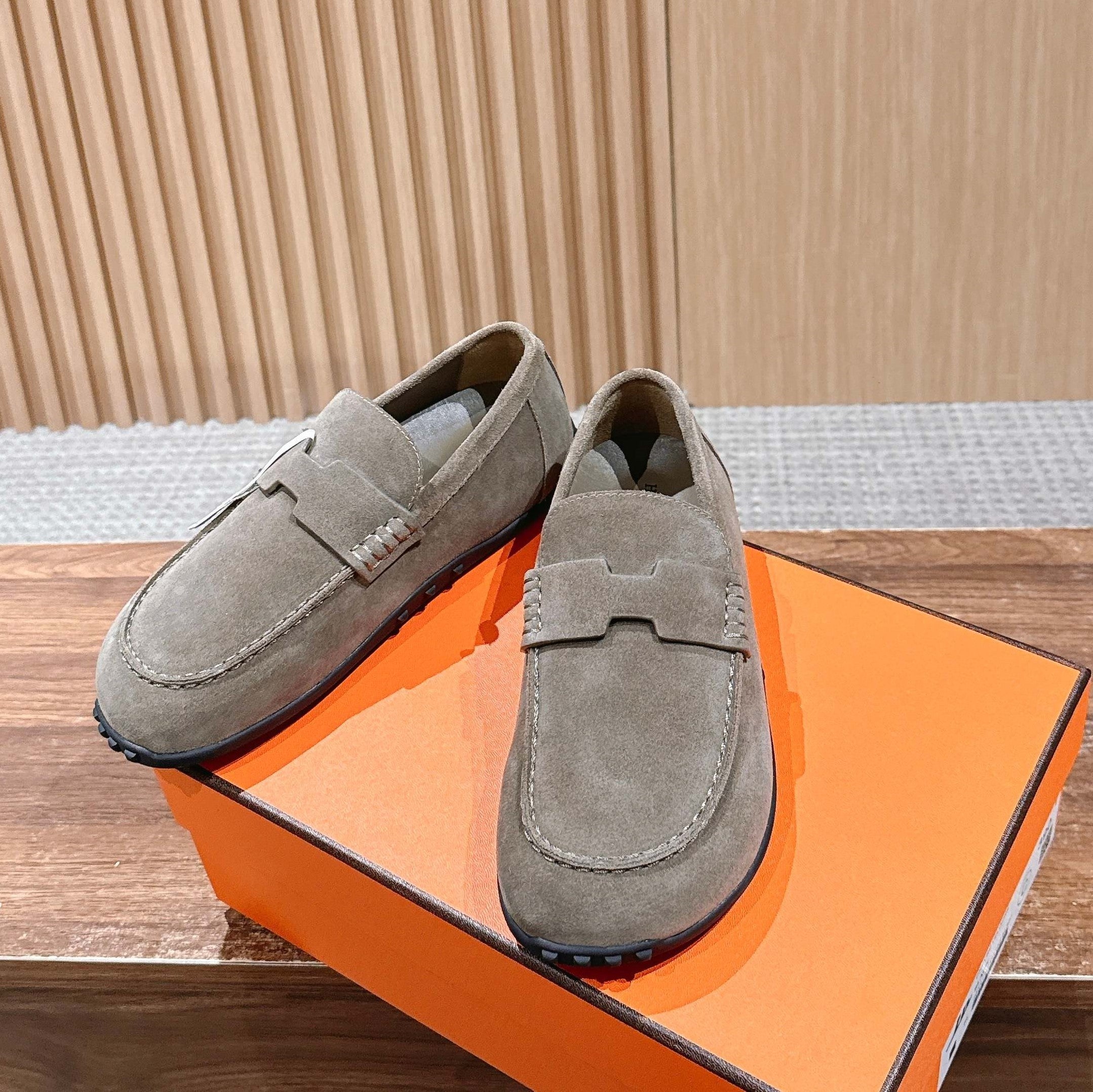 HM Lazy Loafers Warm Taupe Suede 553762