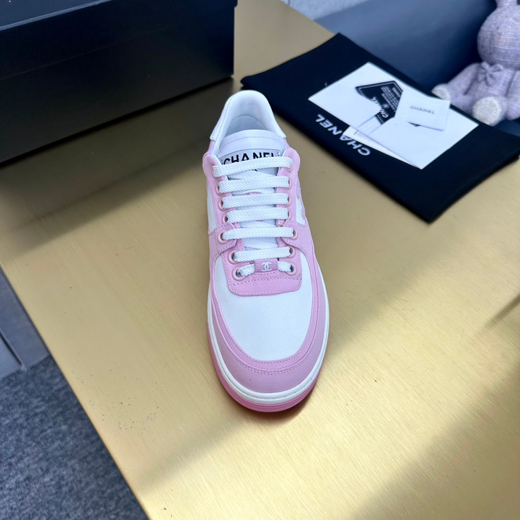 CC 24C Cruise Sneakers Light Pink White Cotton 980937