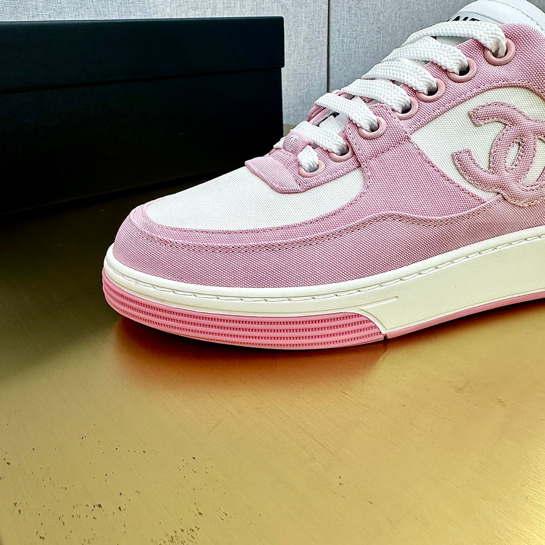 CC 24C Cruise Sneakers Light Pink White Cotton 980937