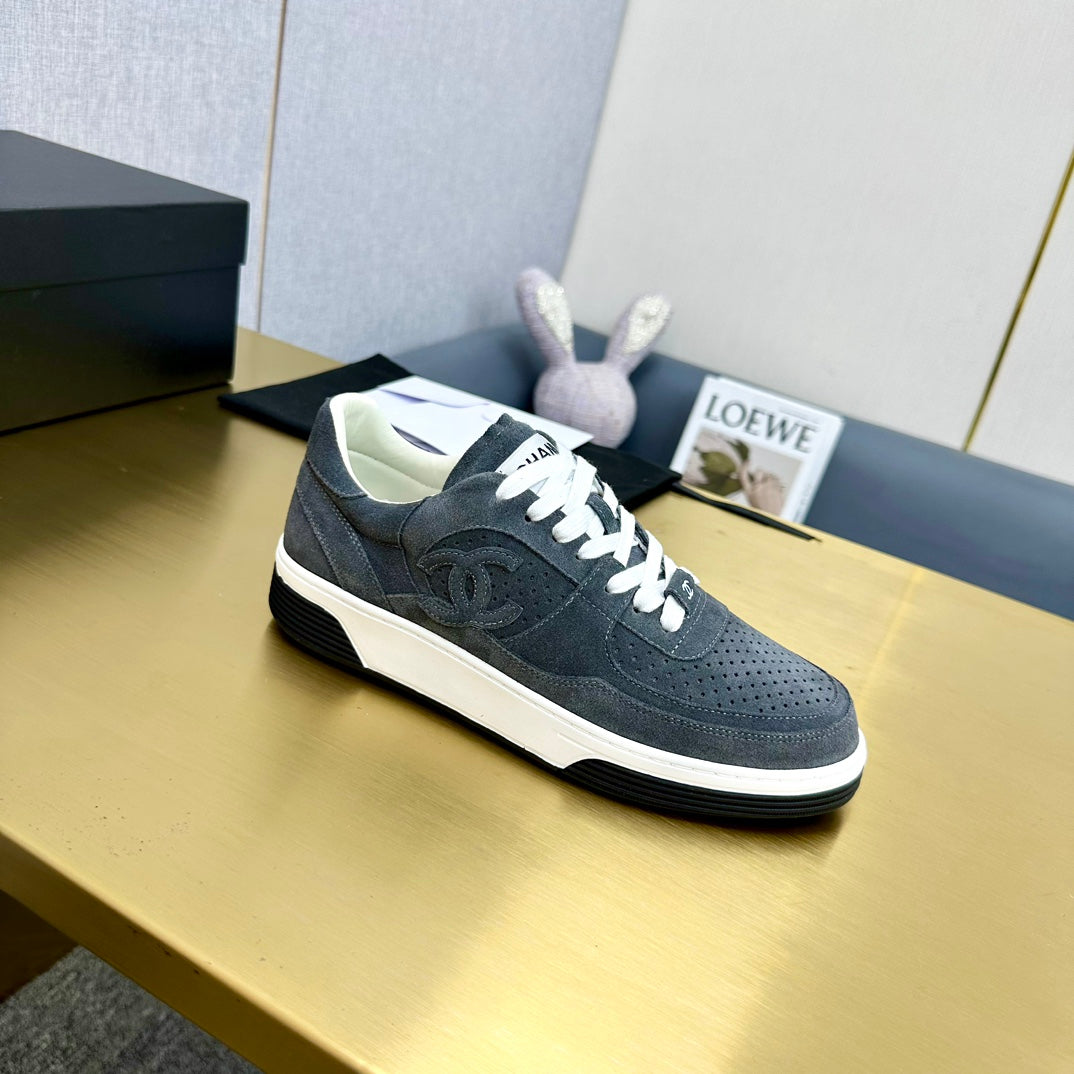 CC 24C Cruise Sneakers Grey Suede 980929
